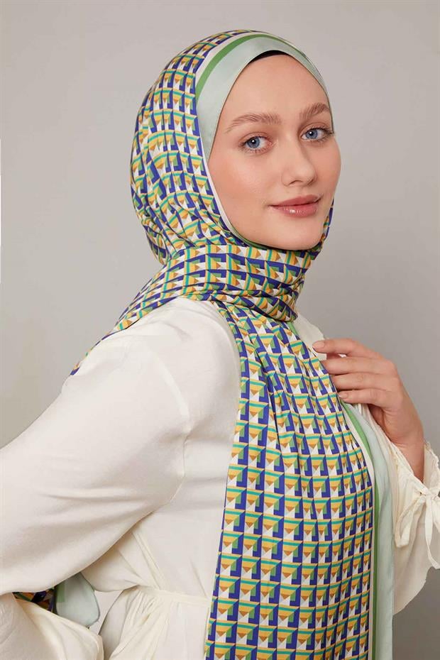 Yeşil Üç Boyut Desen Club Şal