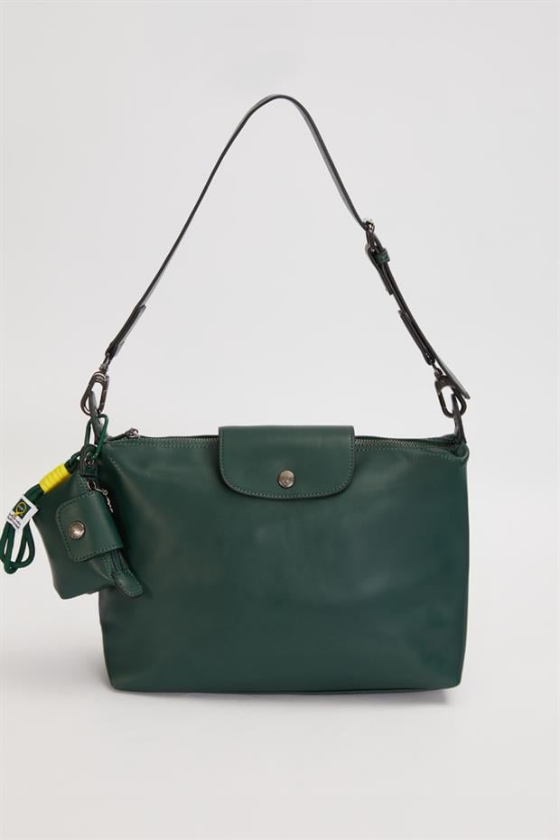 Yeşil Üst Kapaklı Charm Detay Omuz Çantası