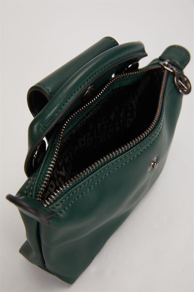 Yeşil Üst Kapama Detaylı El Çantası