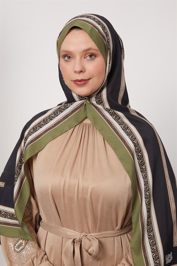 Yeşil Şeritli Varak Desen Love Şal