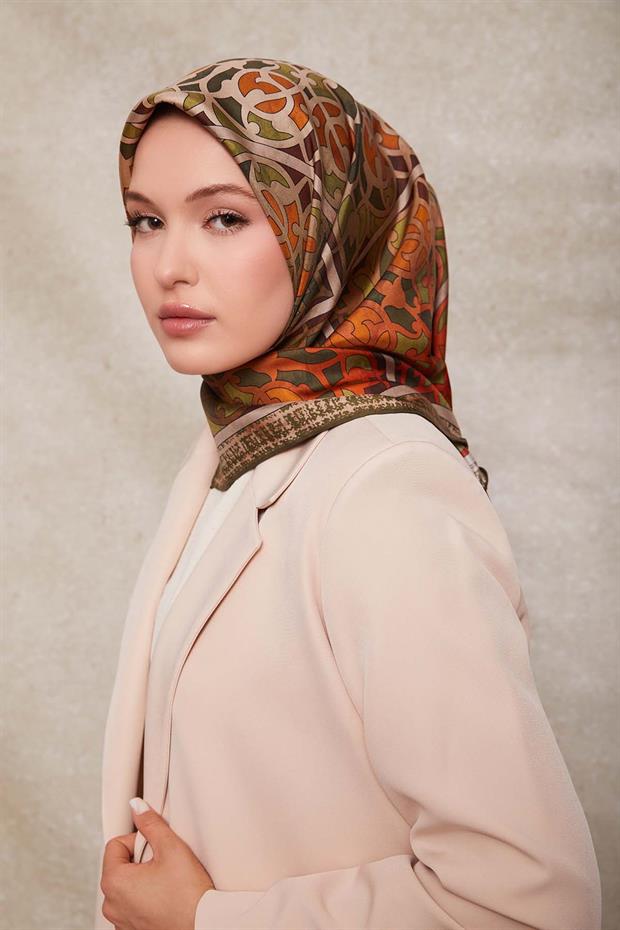 Yeşil Vectör Desen Twill İpek Eşarp