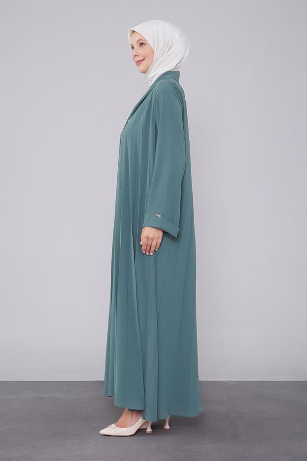 Yeşil Yaka Detaylı Ferace