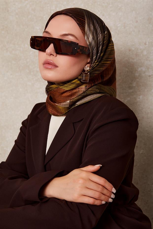 Zeytin Yeşili Çizgi Desen Twill İpek Eşarp