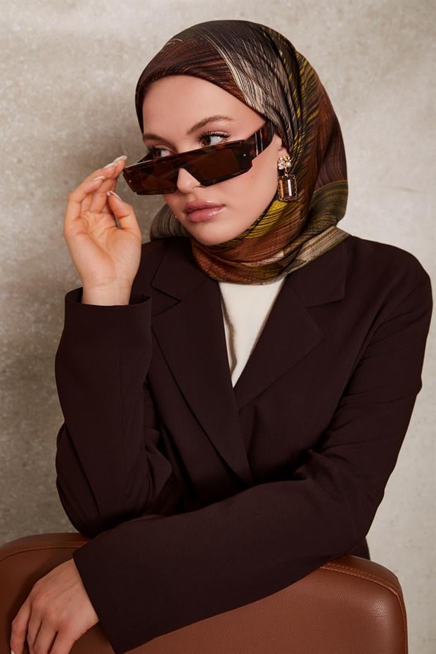 Zeytin Yeşili Çizgi Desen Twill İpek Eşarp