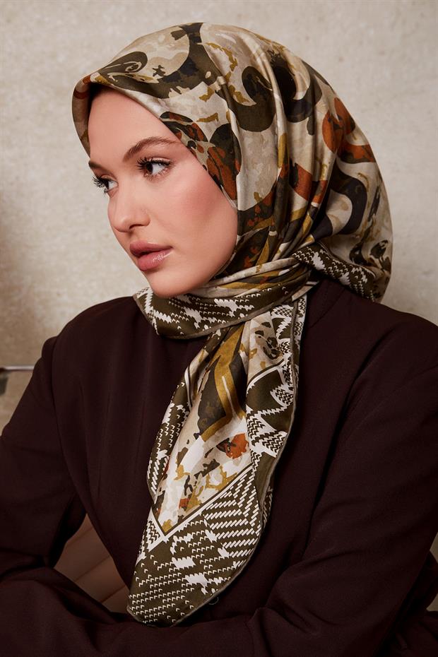Zeytin Yeşili Desenli Twill İpek Eşerp