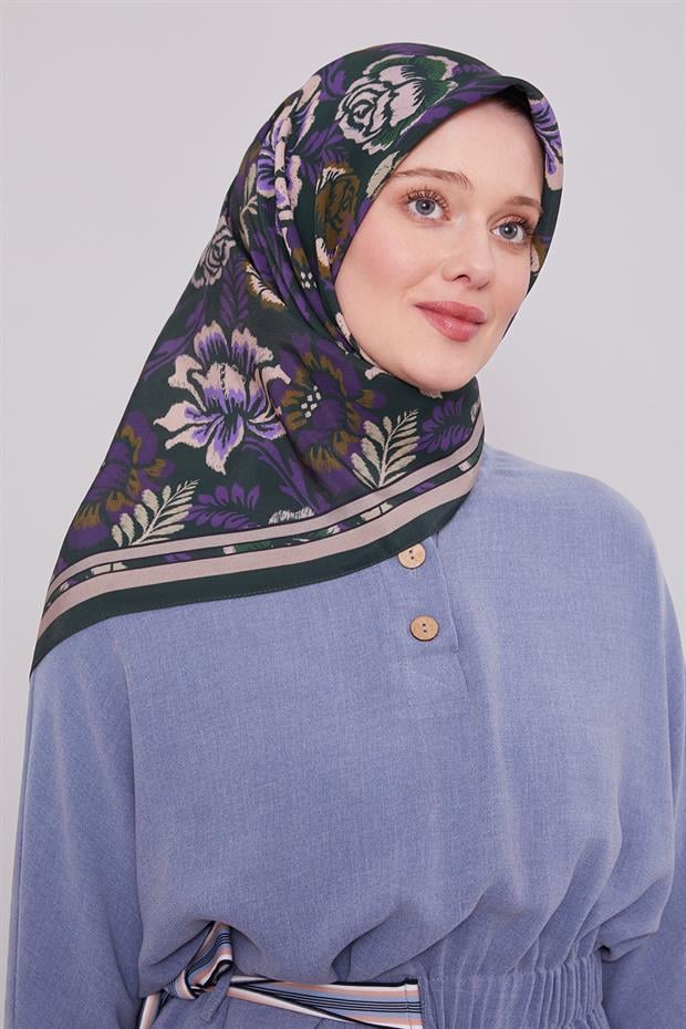 Zümrüt Yeşili Gül Desen Aura Eşarp