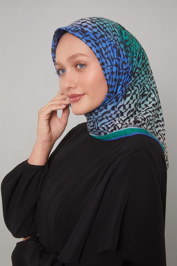 Zümrüt Yeşili Renk Geçişli Desen Soft Eşarp