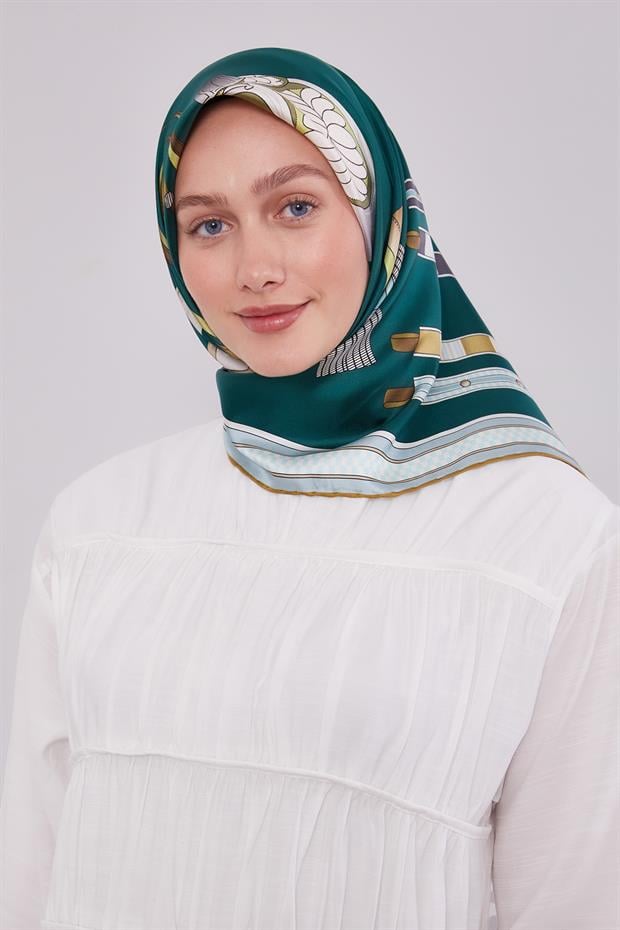 Zümrüt Yeşili Twill İpek Eşarp Lunera Koleksiyonu