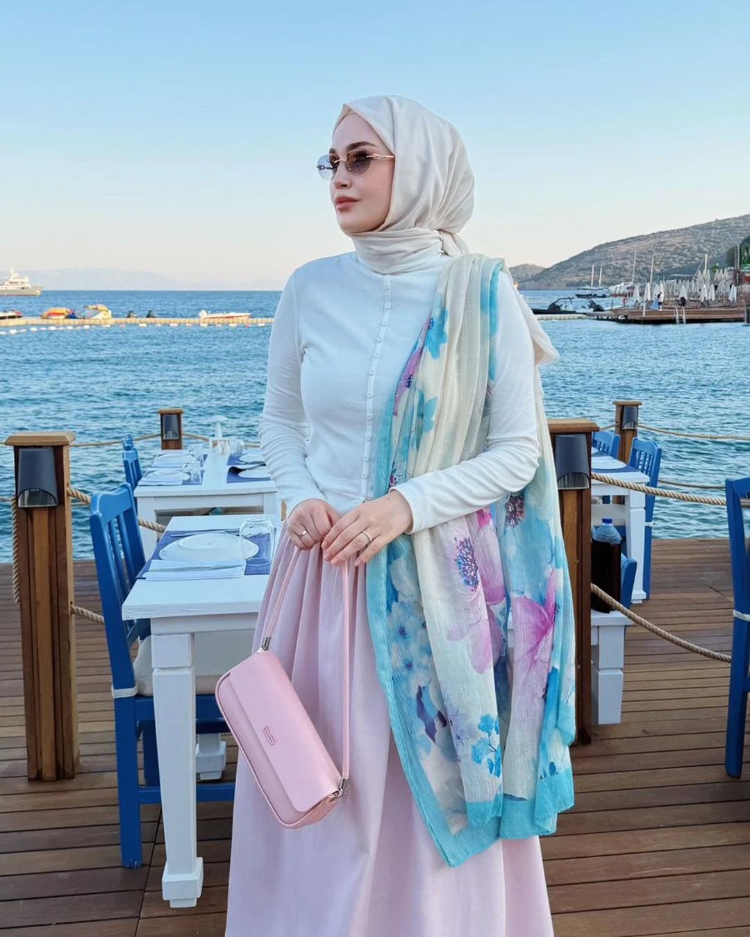 Çiçek Desen Müslin Şal