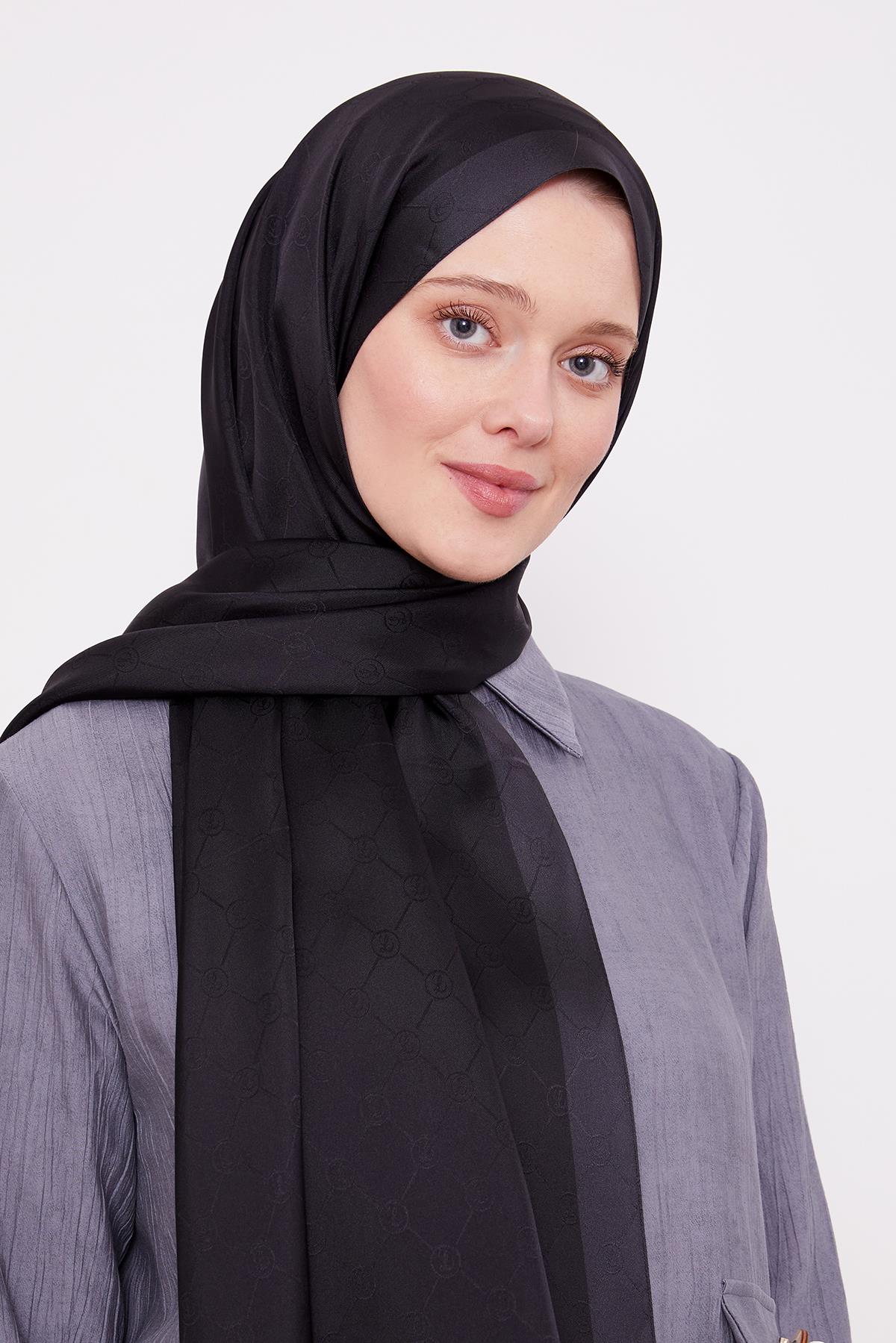 Kırışmayan Şal Kumaşları Kullanım Alanları ve Kombin Önerileri