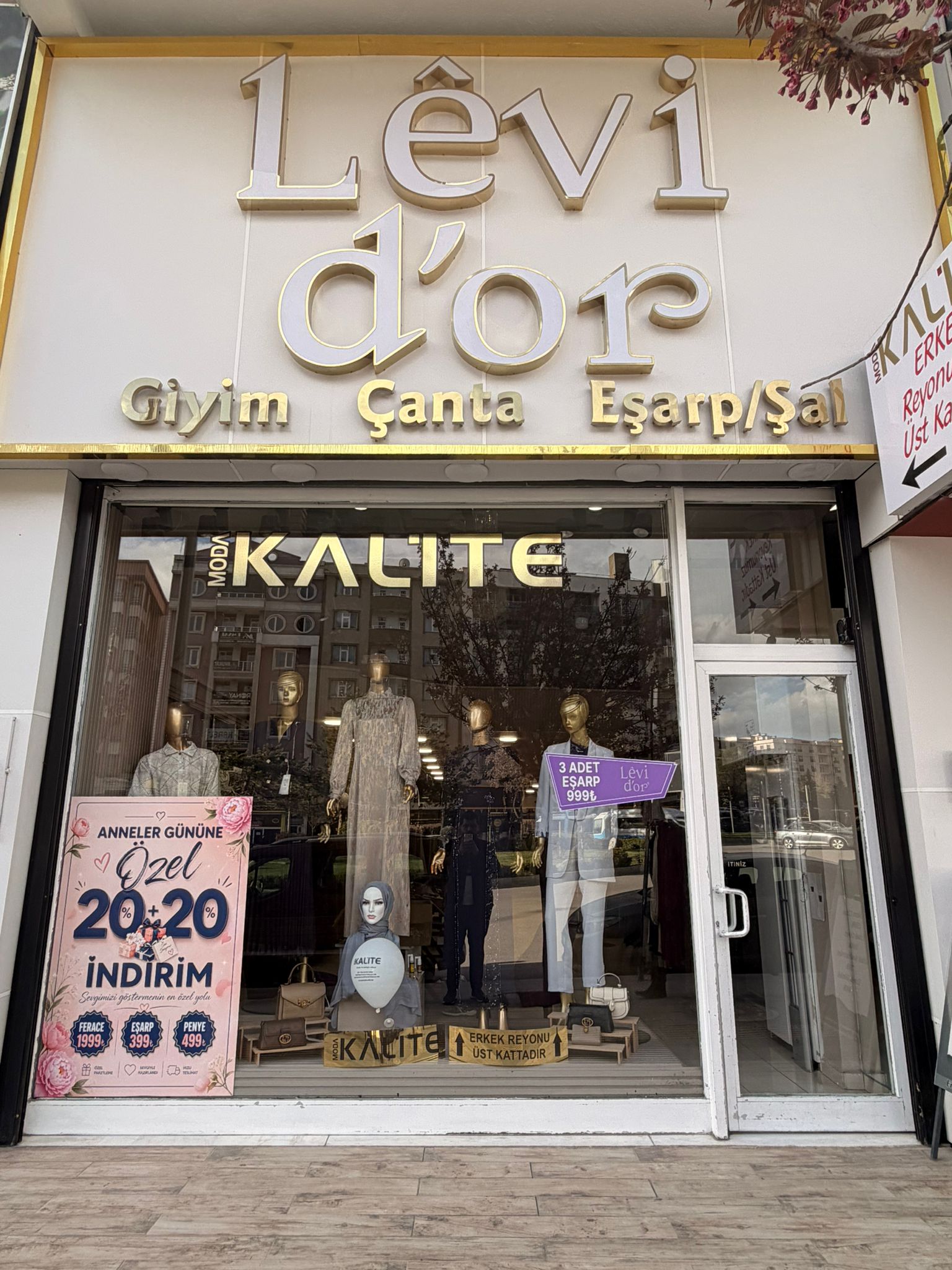 Van Mağazamız