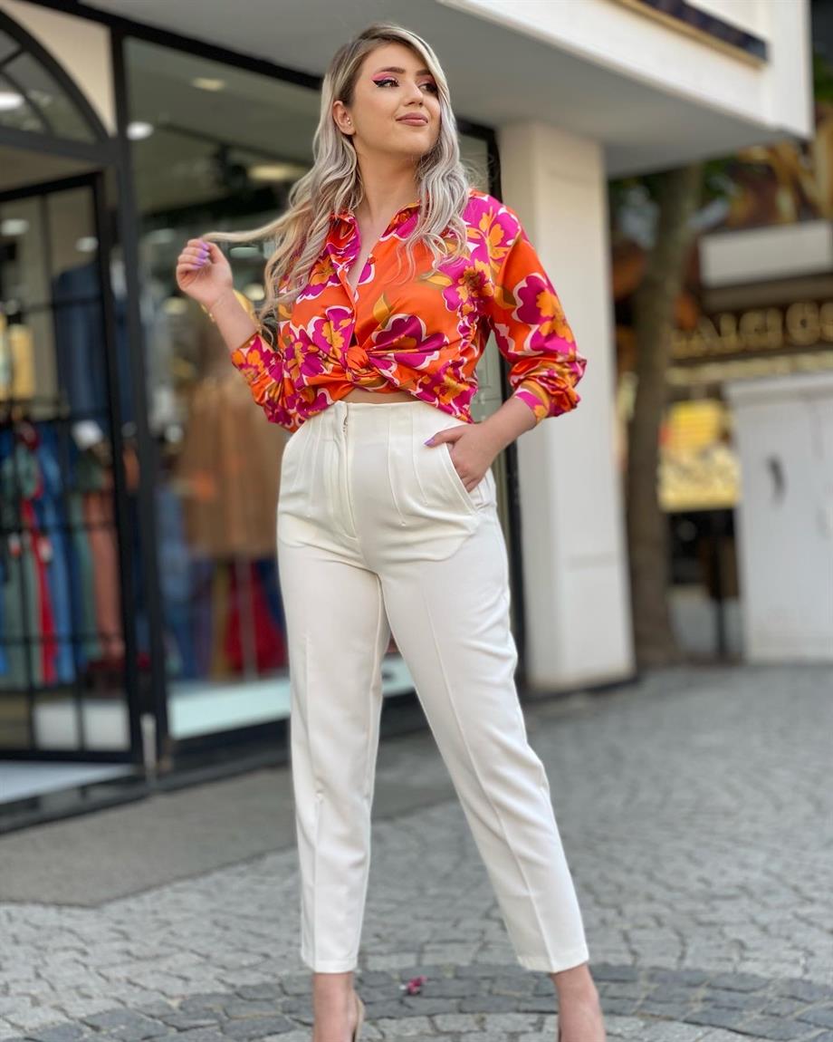 Beyaz Ön Detayı Pensli Pantalon