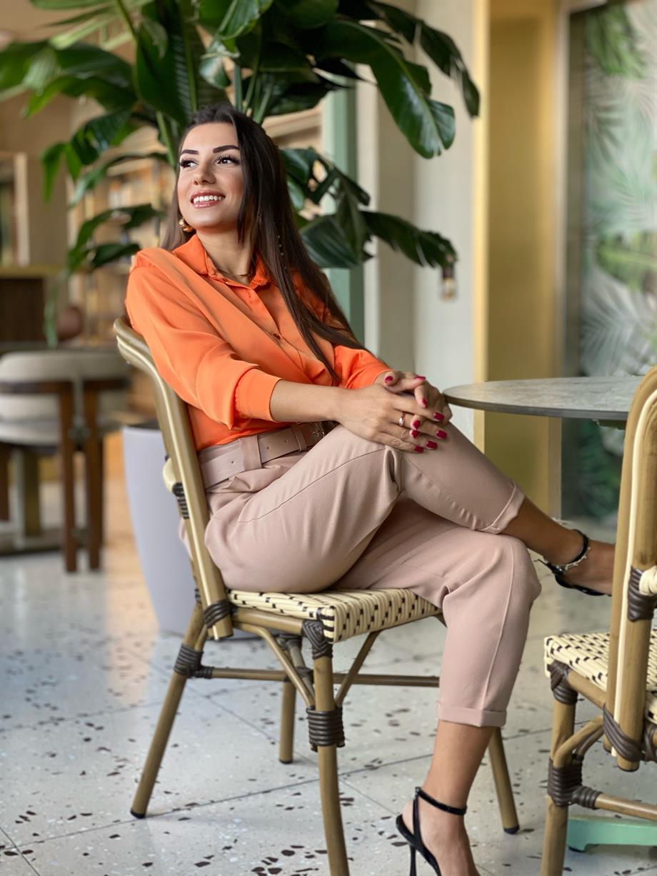 Ekru Yüksek Bel Kemerli Havuç Pantalon
