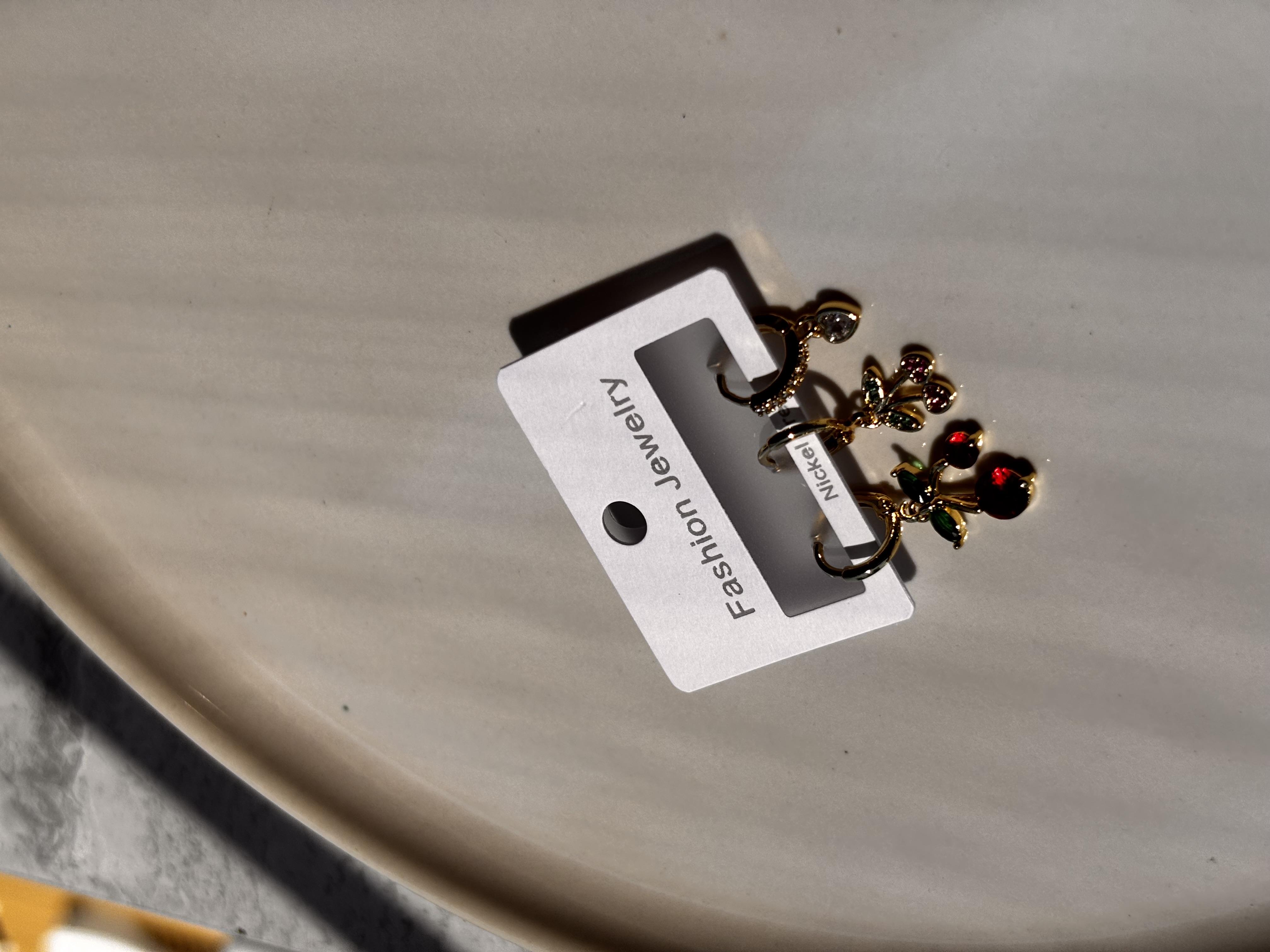 Kiraz Charm Küpe Gold 