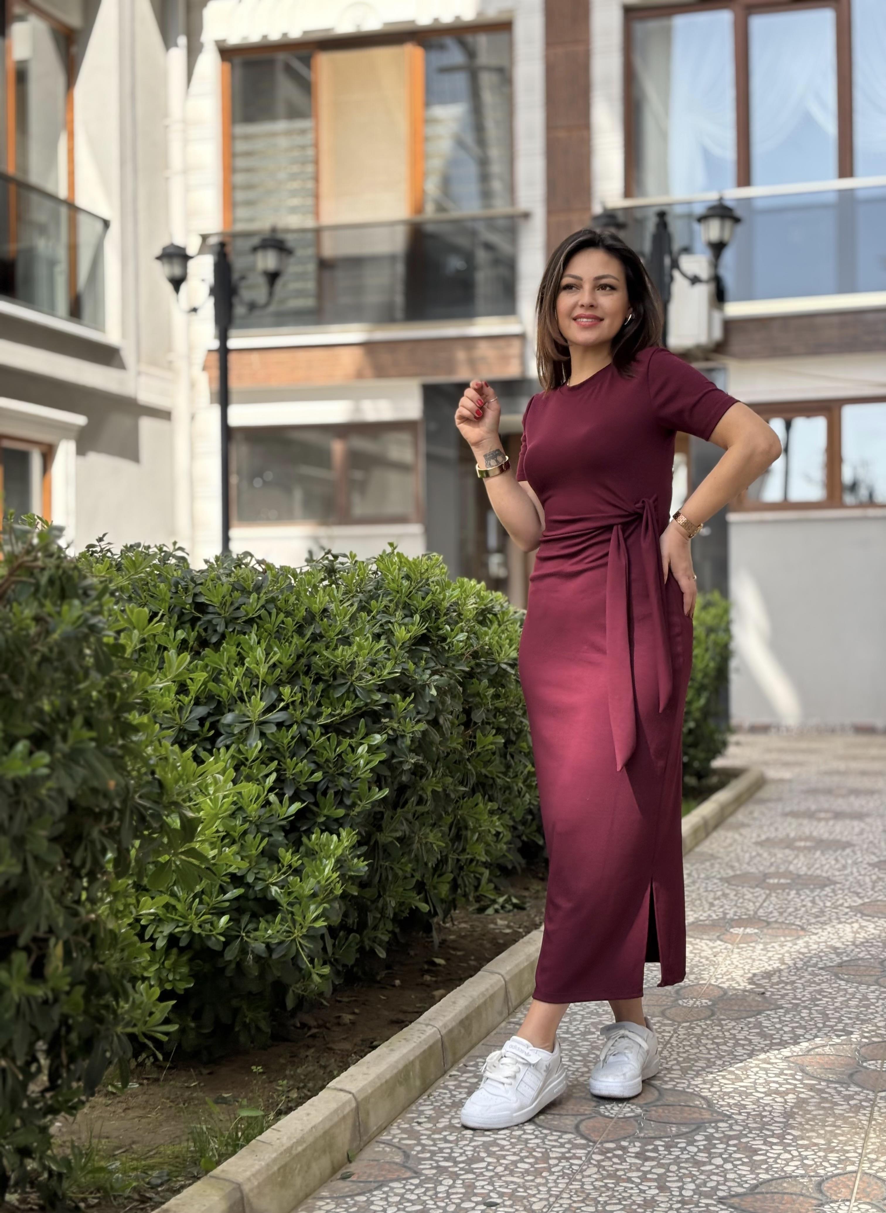 Kısa Kollu Bağlamalı Elbise Bordo