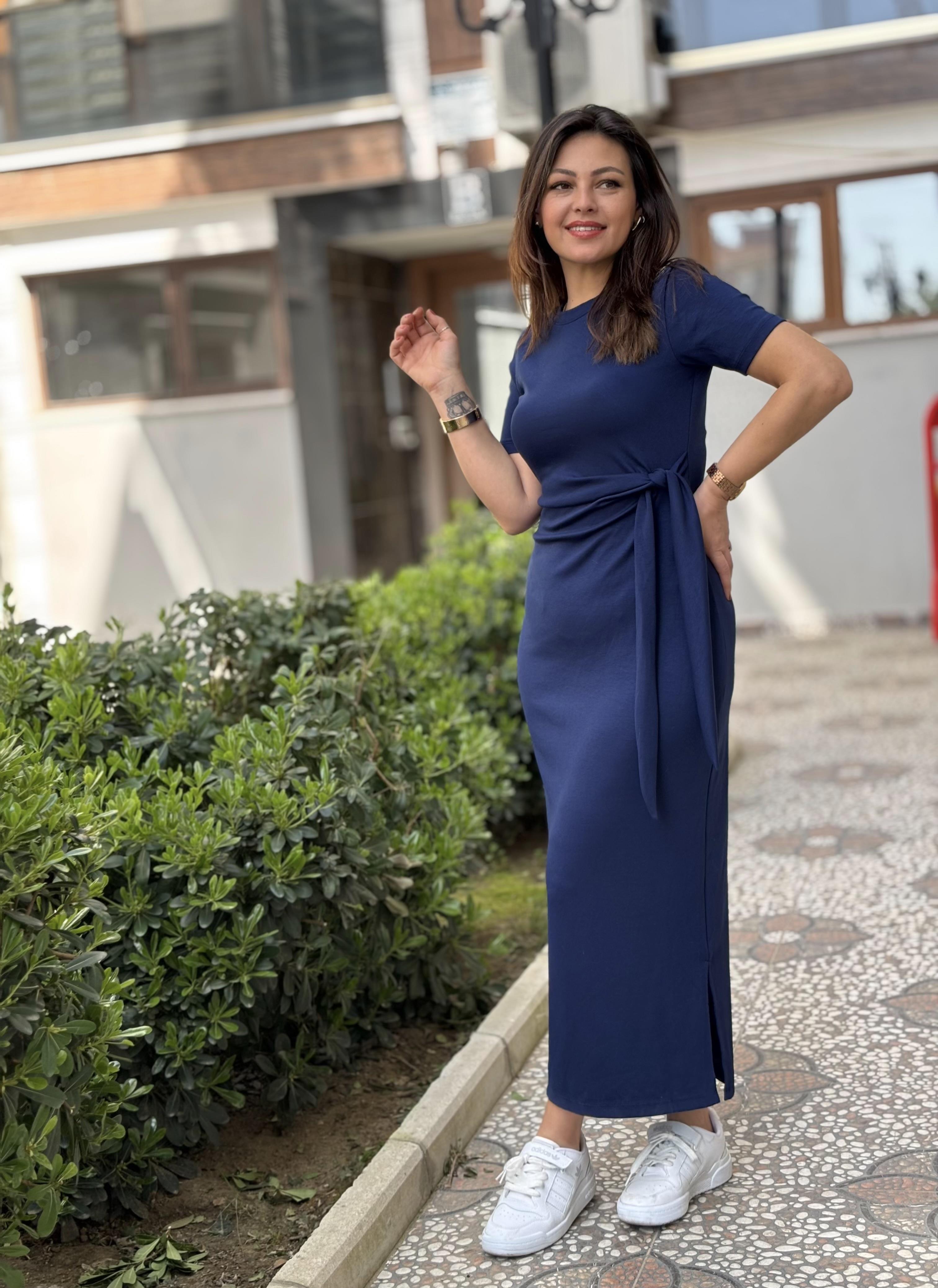 Kısa Kollu Bağlamalı Elbise Lacivert
