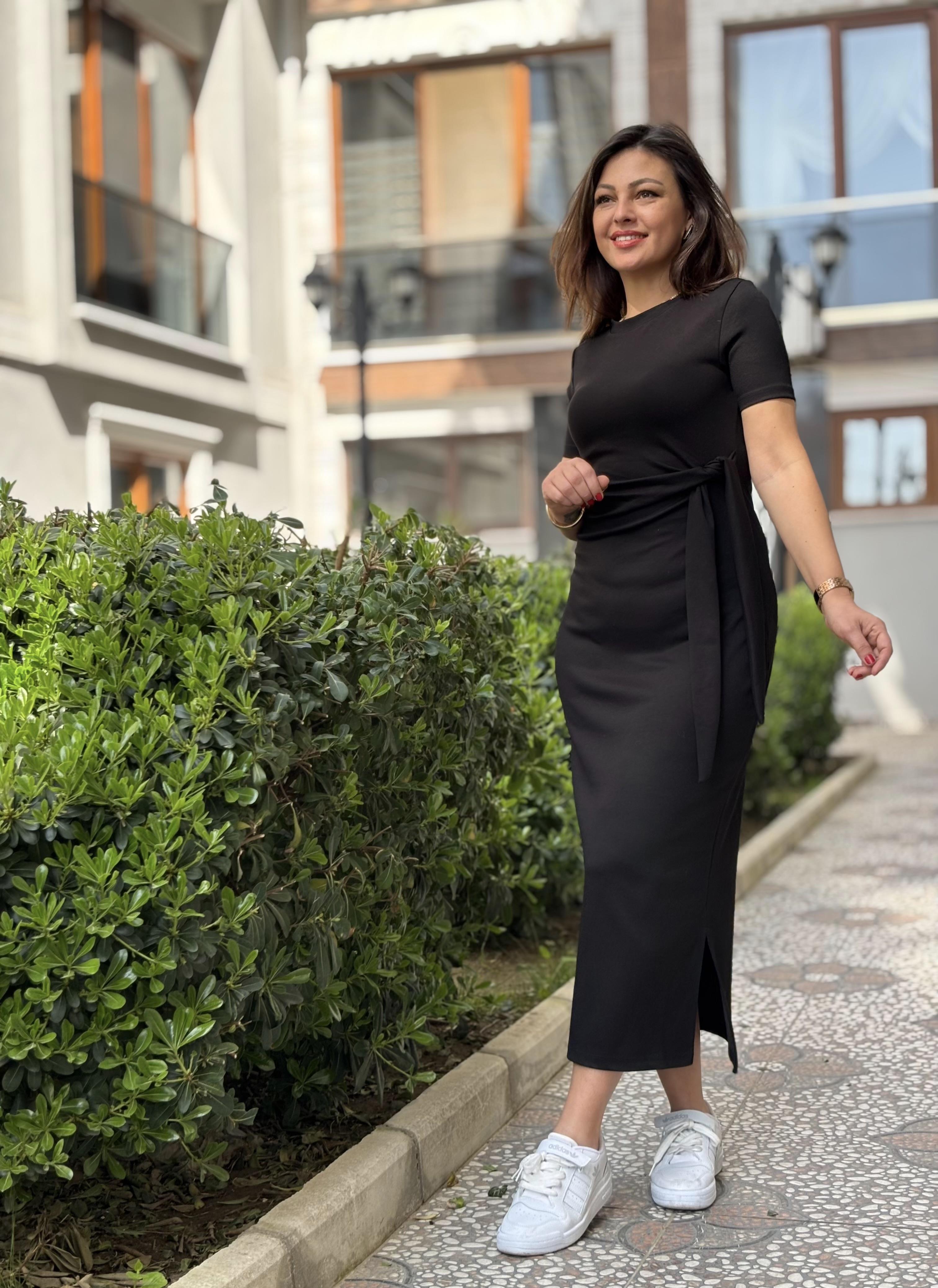 Kısa Kollu Bağlamalı Elbise Siyah