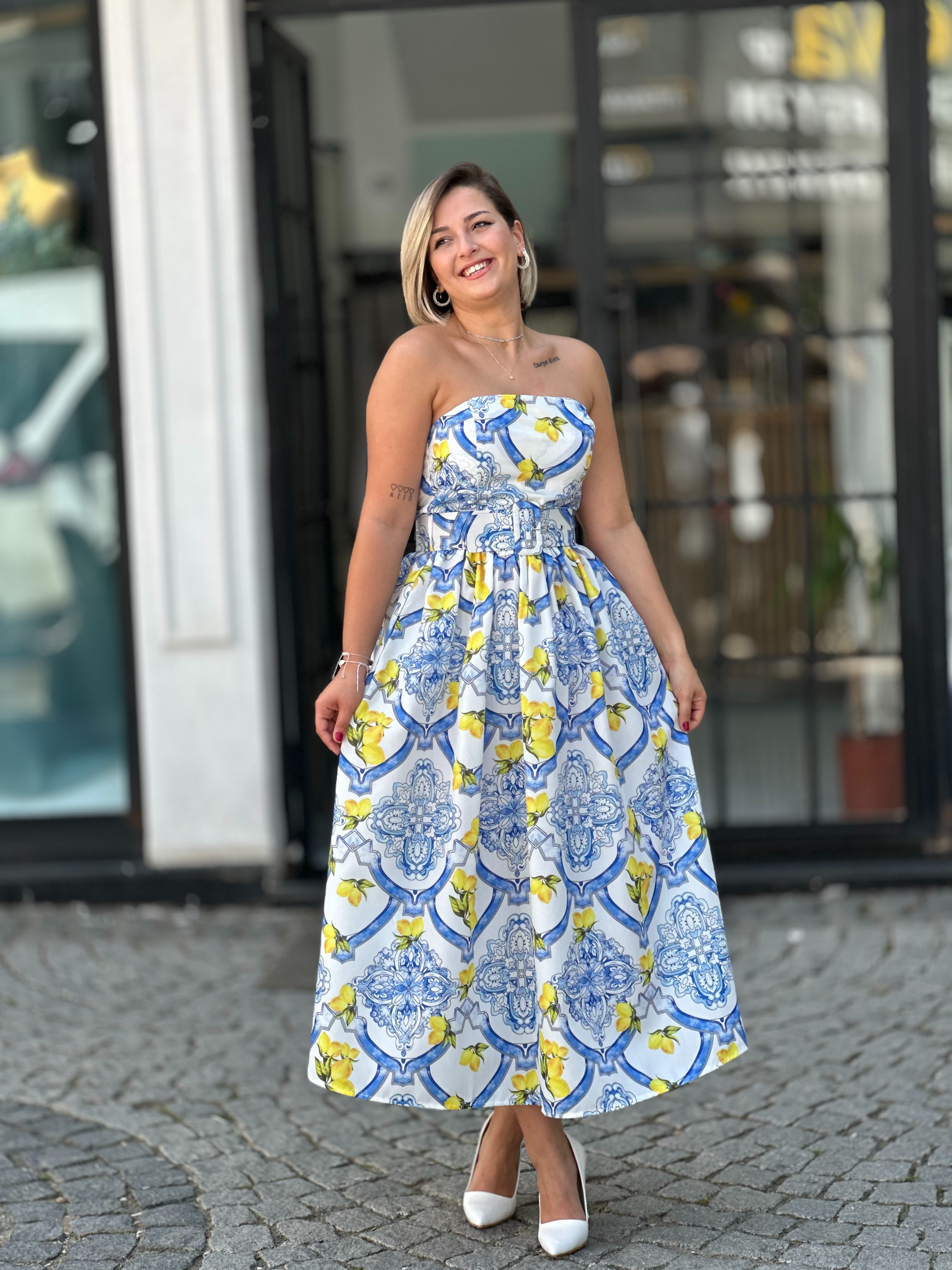 Marka Model Kemerli Straplez Elbise