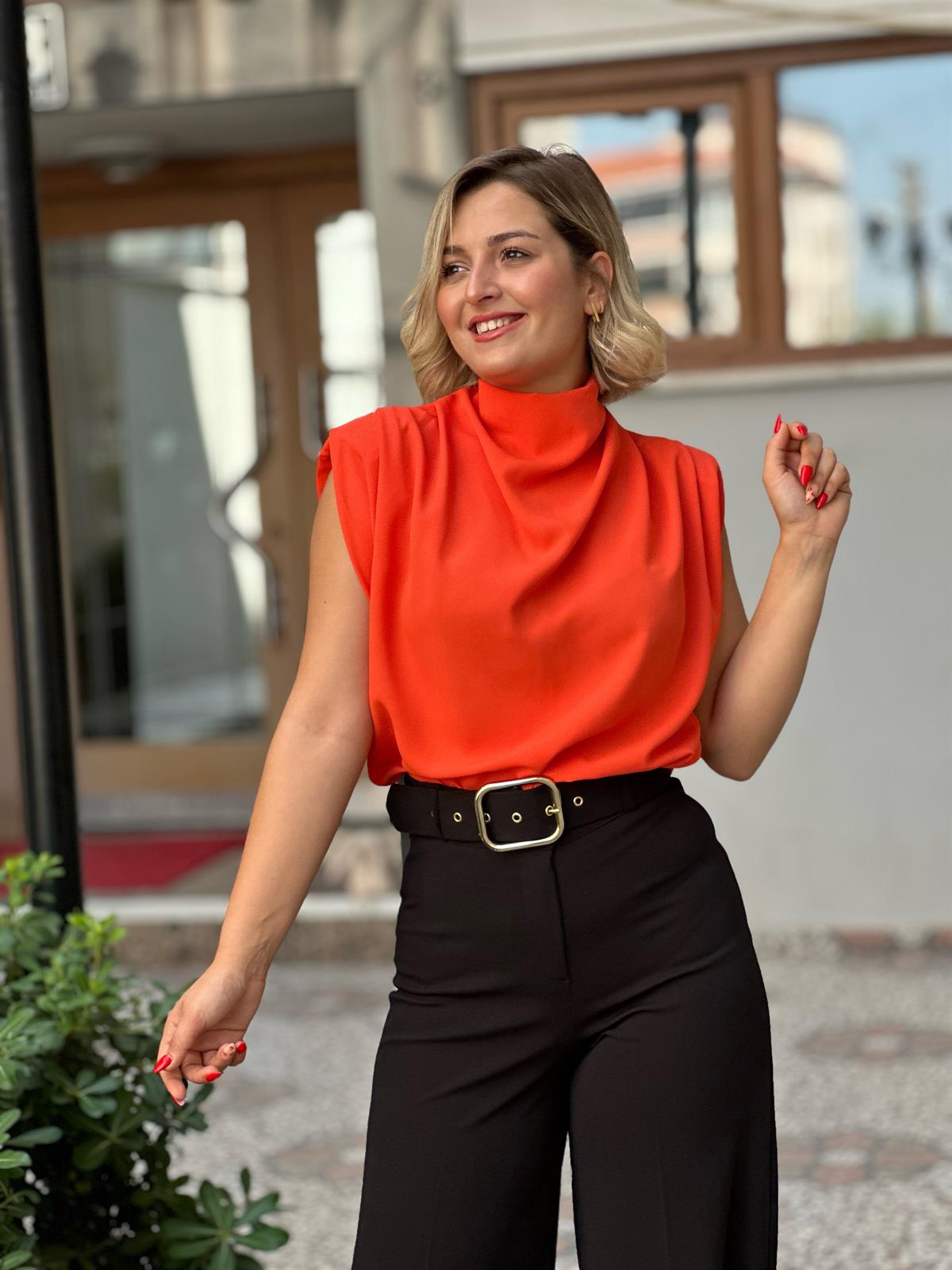 Oranj Omuz Vatkalı Bluz 