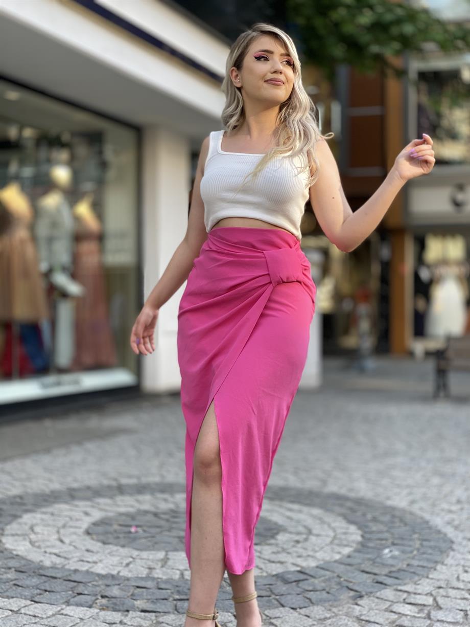 Pembe Ön Büzgü Detay Etek 