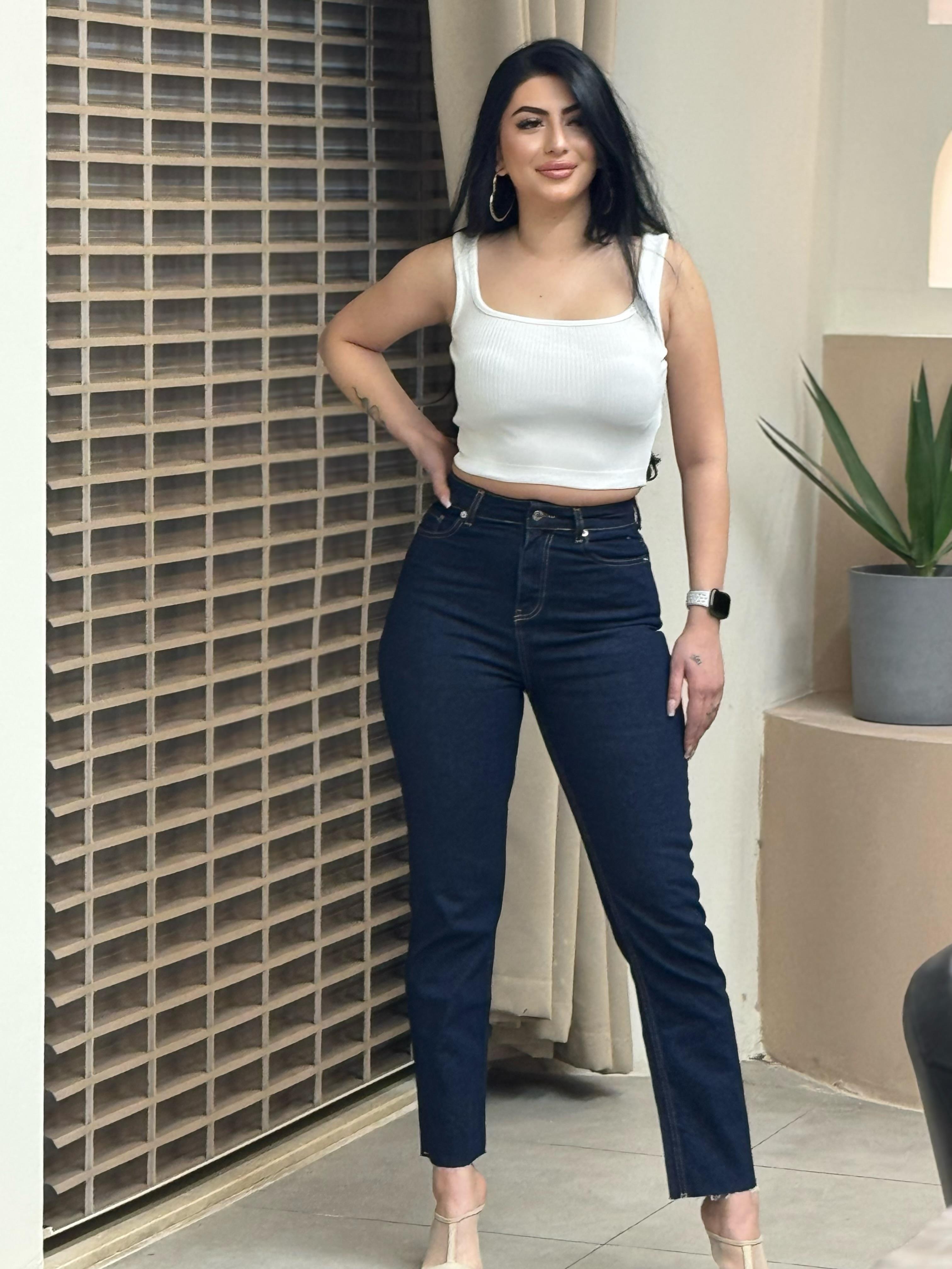 Premium Kalite Paçası Kesik Boyfit Jean Lacivert