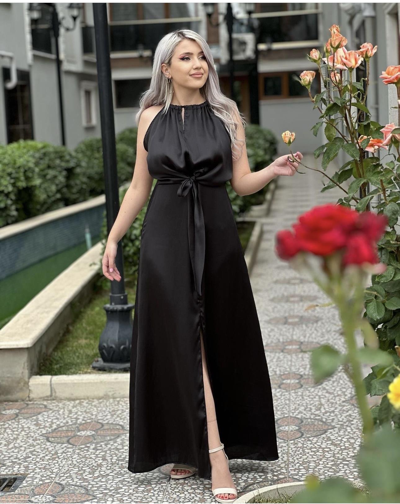 Siyah Saten Tasarım Elbise