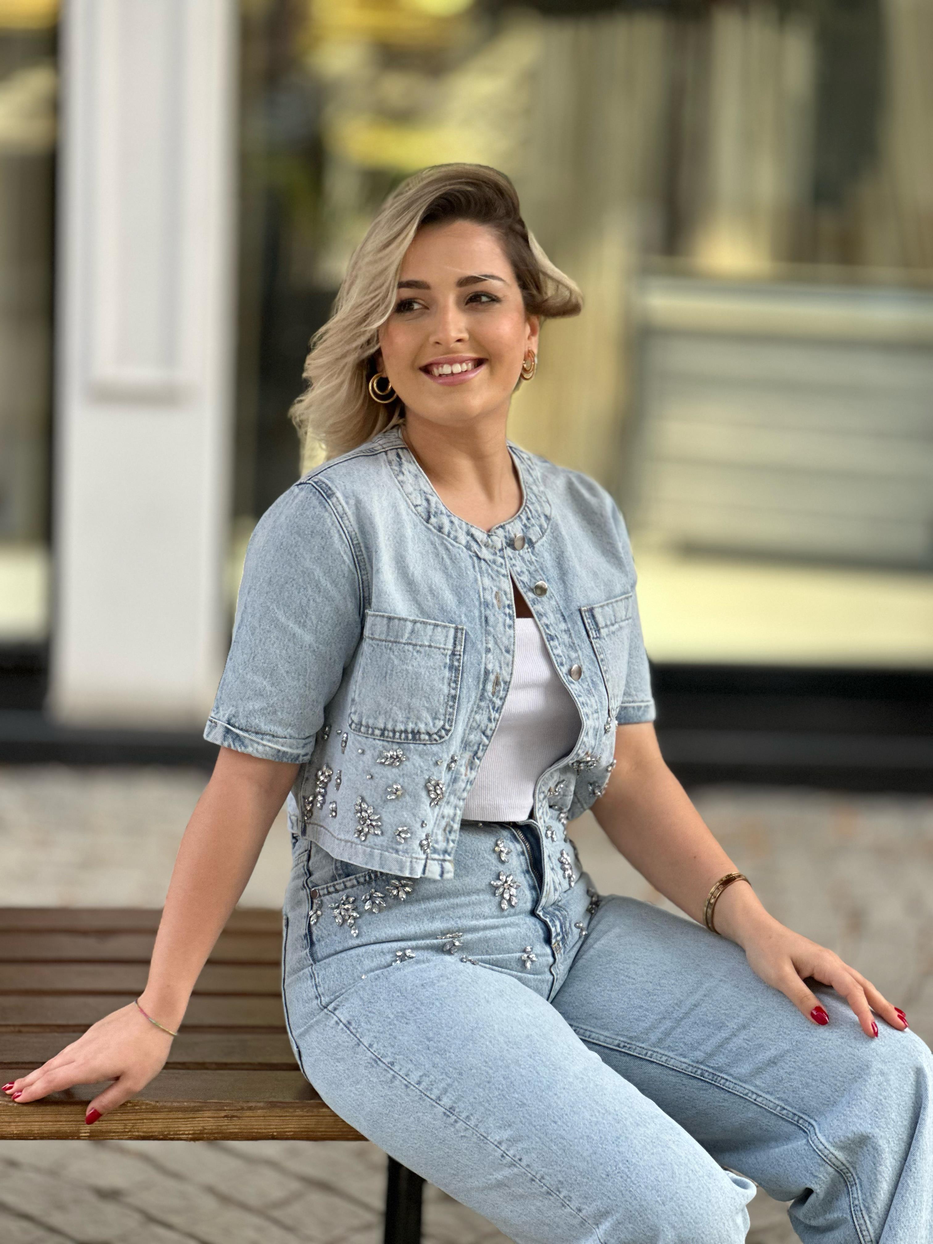 Taşlı Kısa Kot Gömlek
