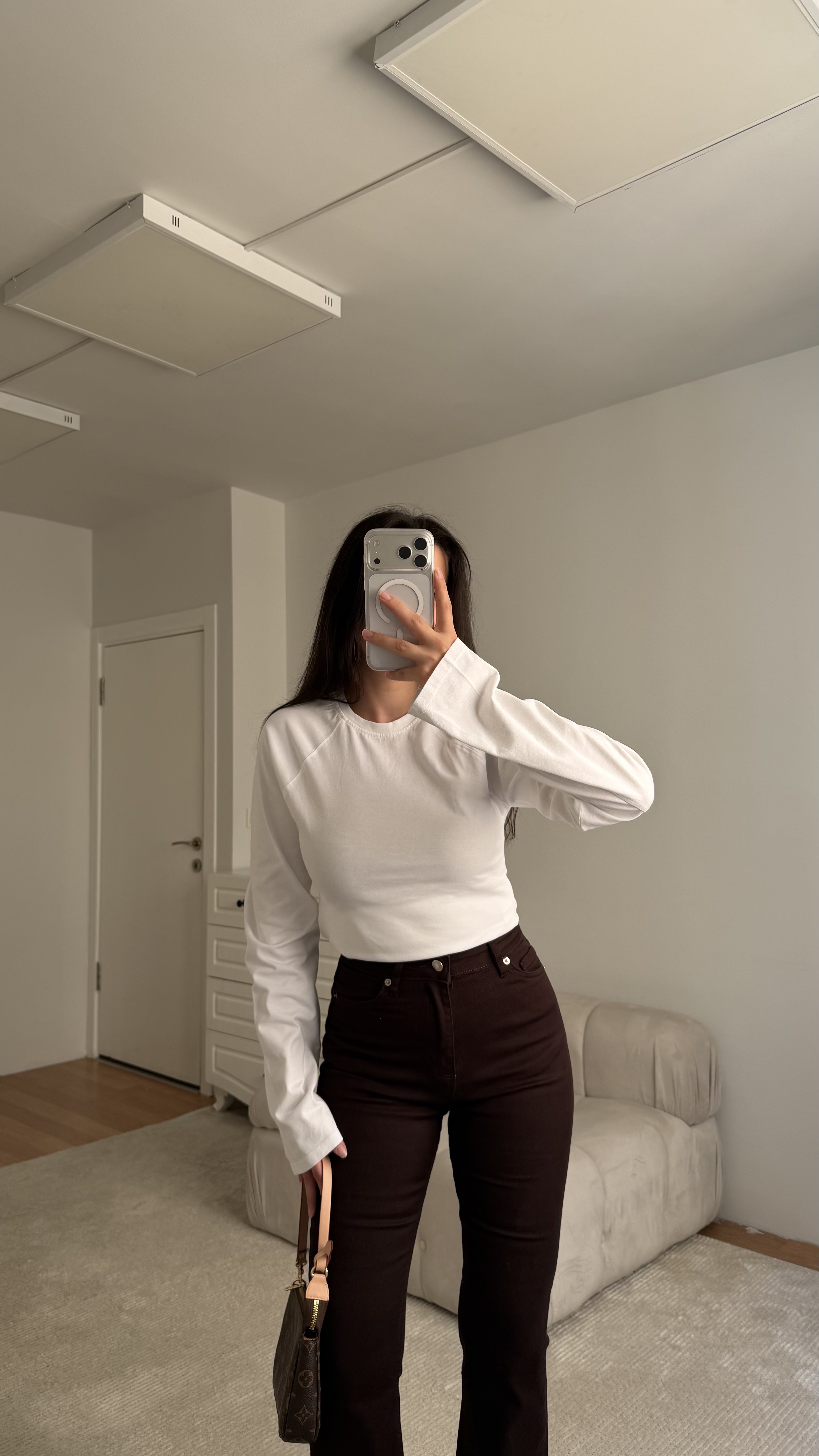 Beyaz Bisiklet Yaka Fermuarlı Dar Kesim Bluz