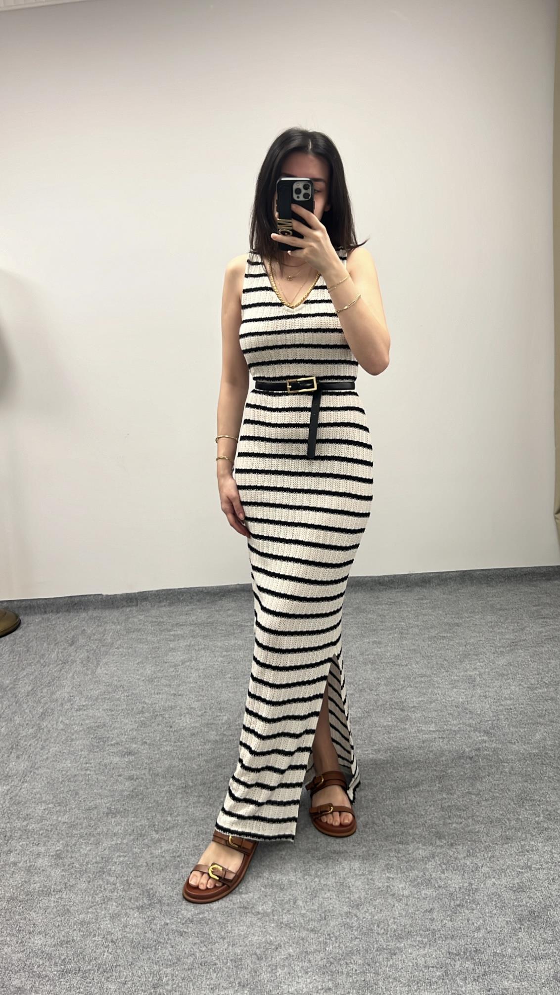 ÇİZGİLİ TRİKO ÖRME ELBİSE