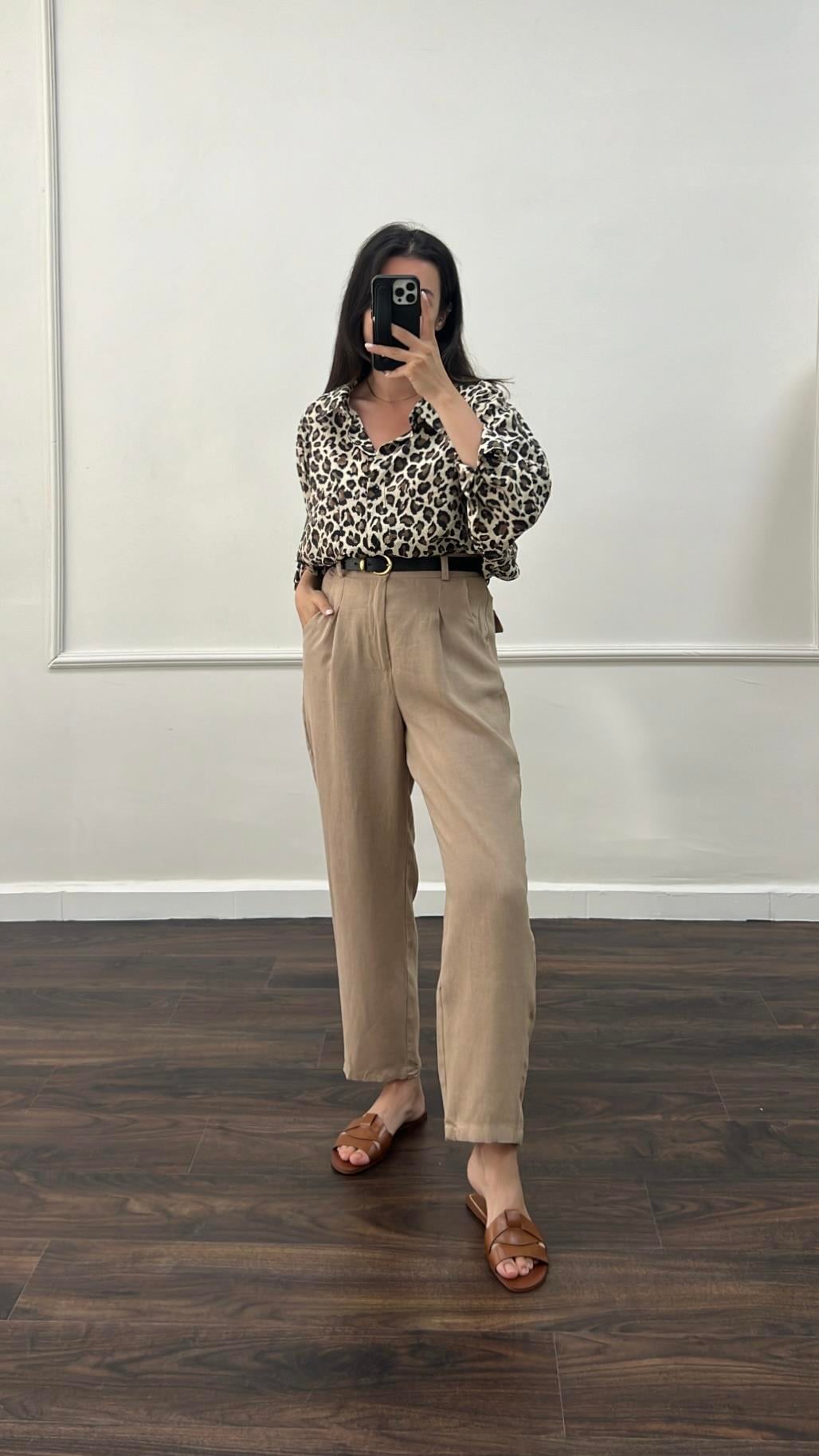 Daks Bej Kemerli Ham Keten Mom Pantolon