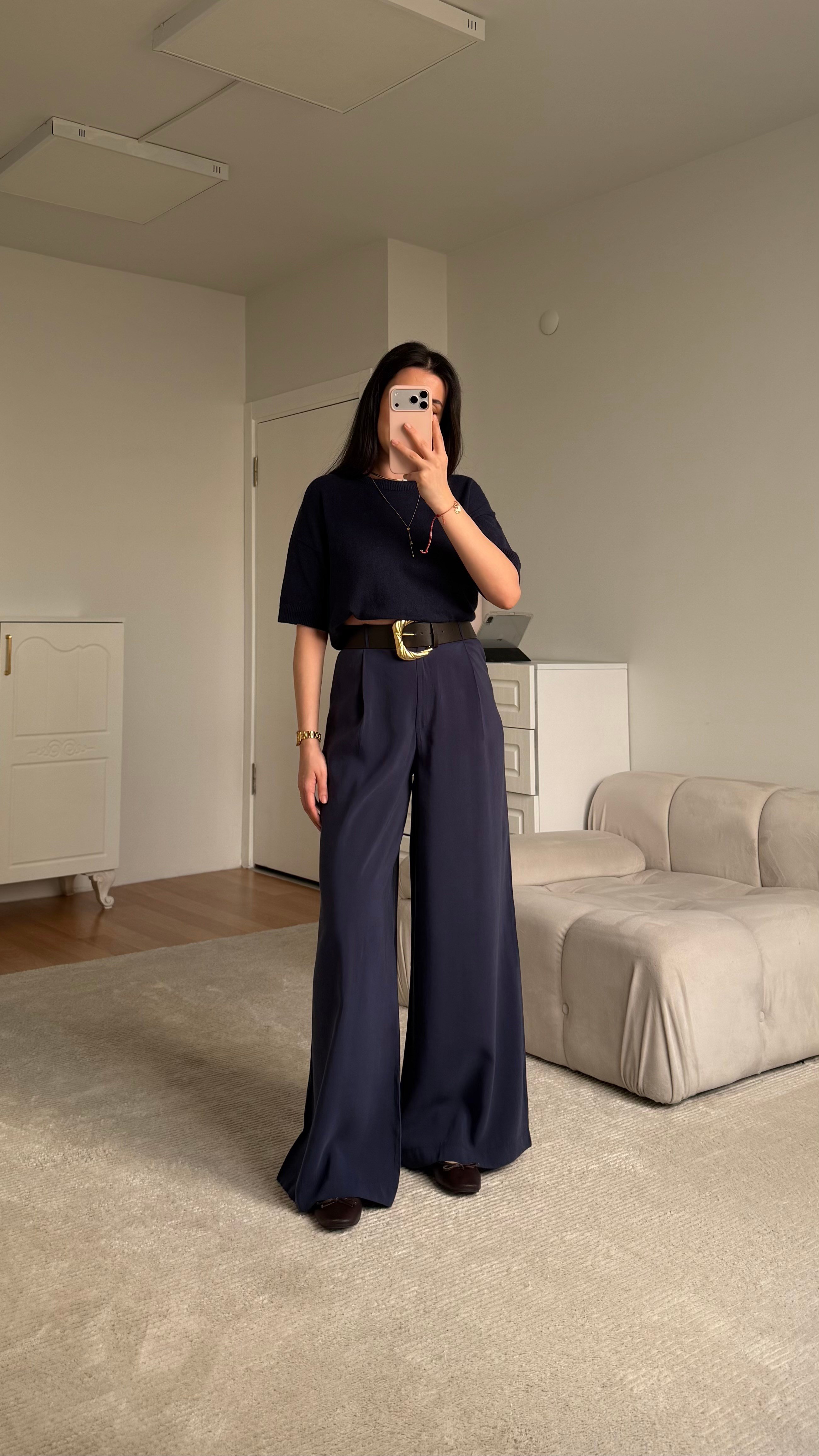 Elegant Lacivert Bol Paça Kemerli Pantolon