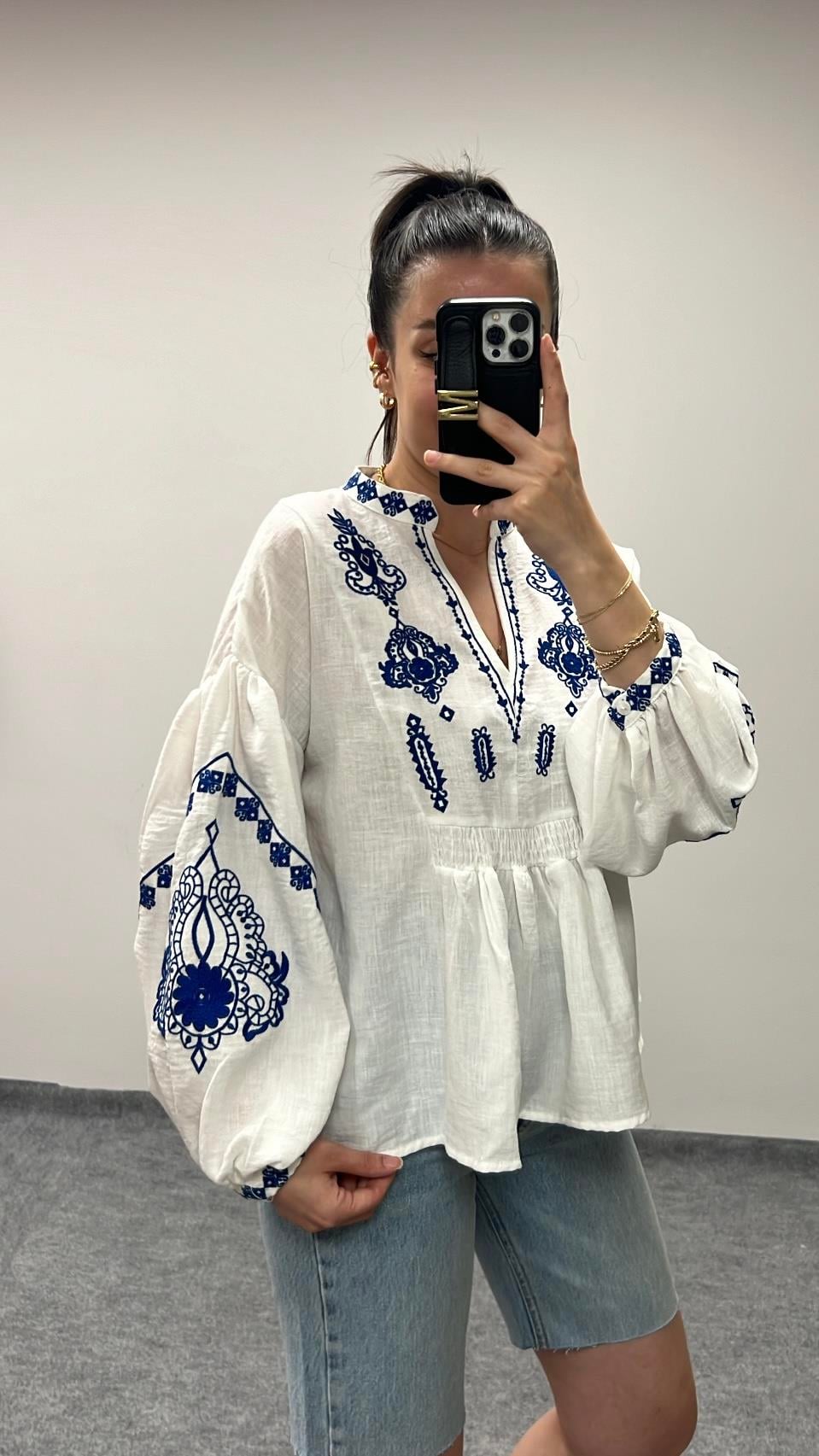 Fav Nakış İşlemeli Keten Gömlek