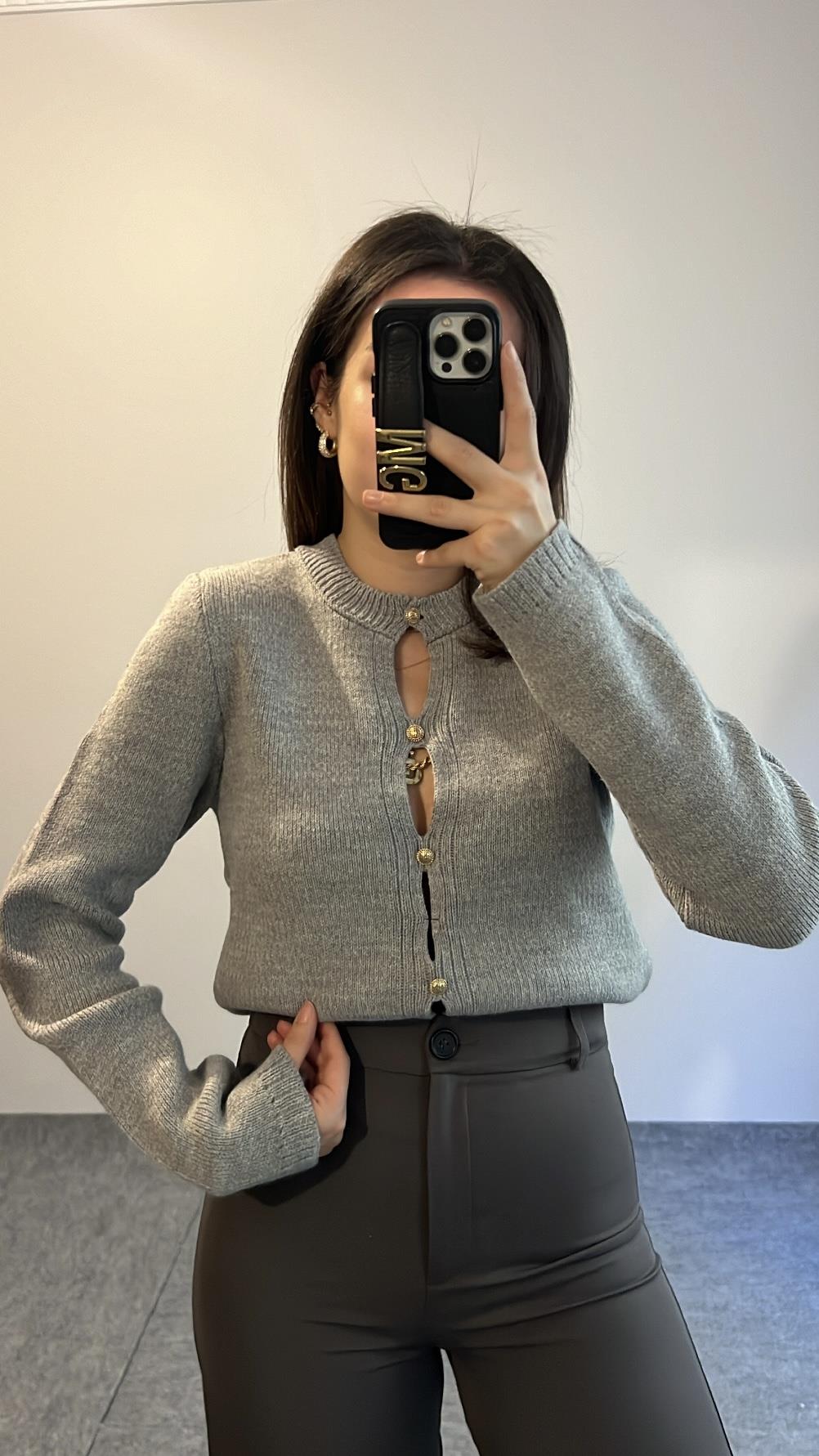 GRİ GOLD MINI DÜĞME DETAY TRİKO 