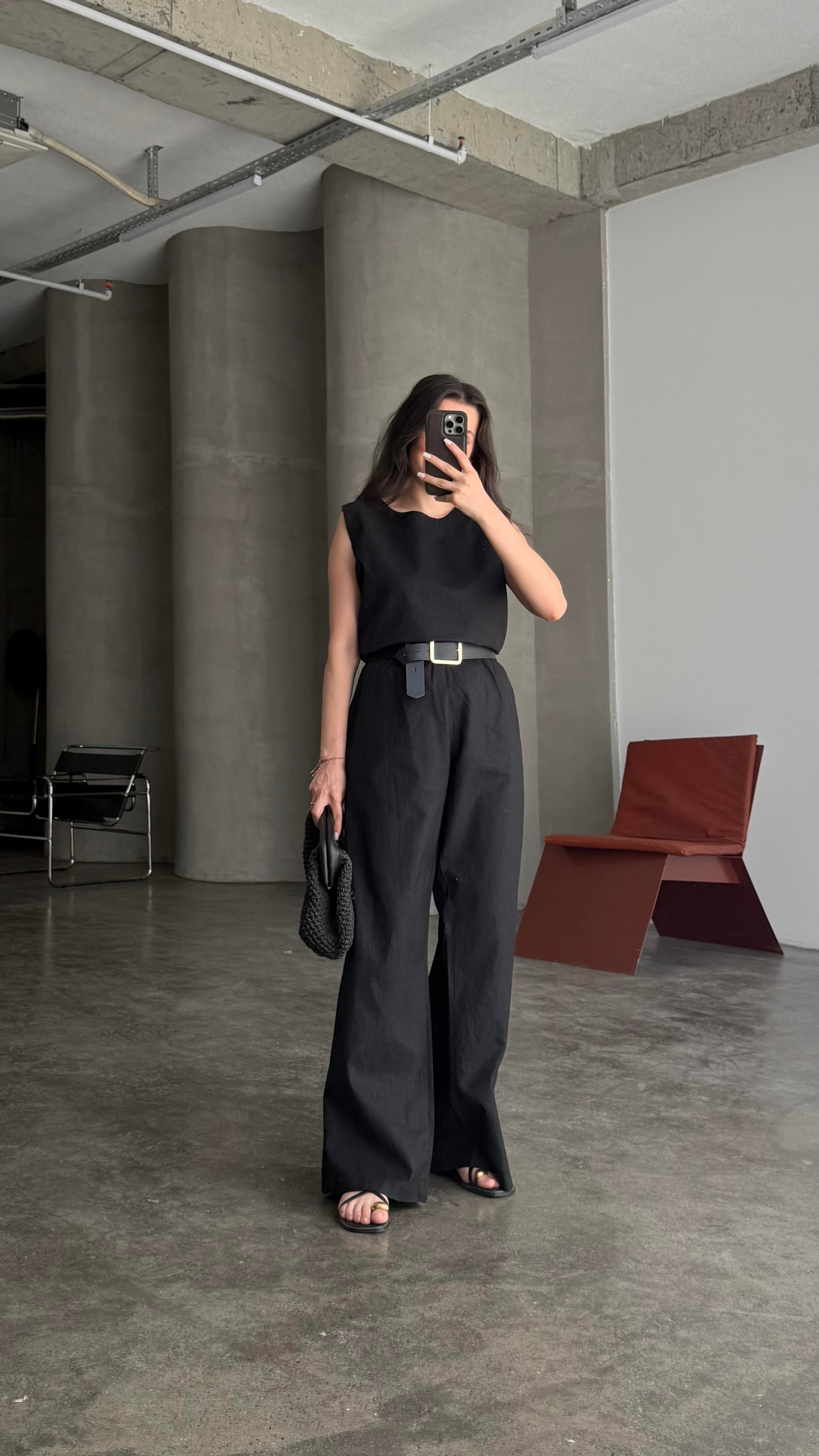 Ham Keten Siyah Sıfır Kol Bluz Pantalon Takım