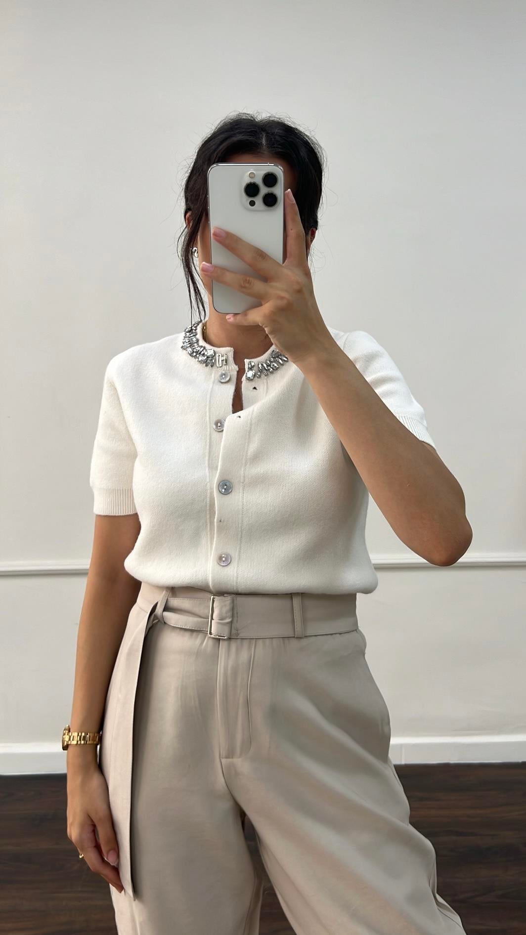 Krem Parlak Taşlı Örgü Hırka