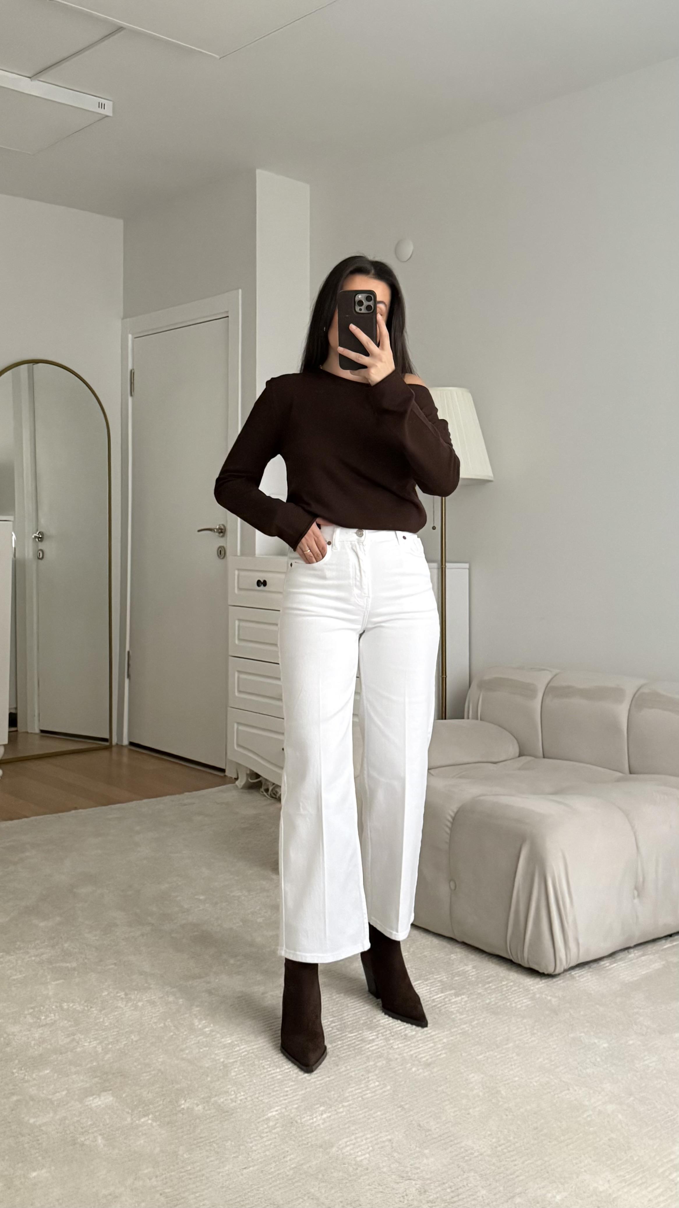 Marka Beyaz Düz Kesim Crop Jean