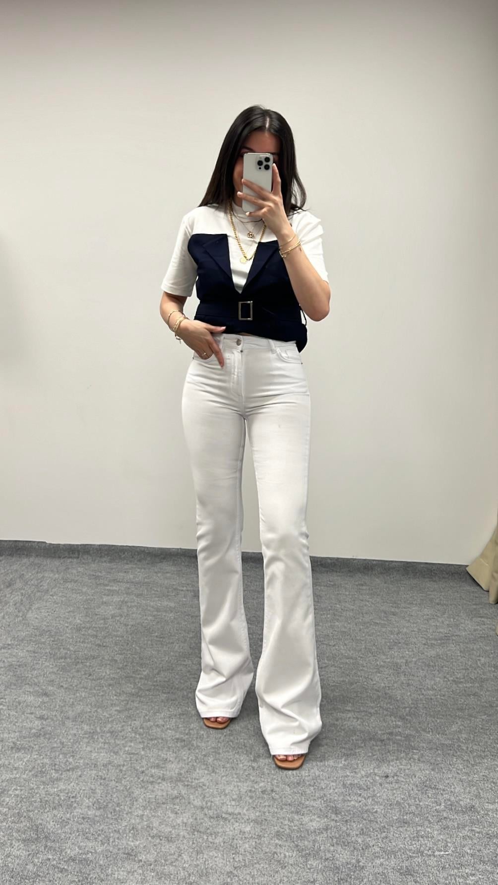 Marka Beyaz Flare Jean
