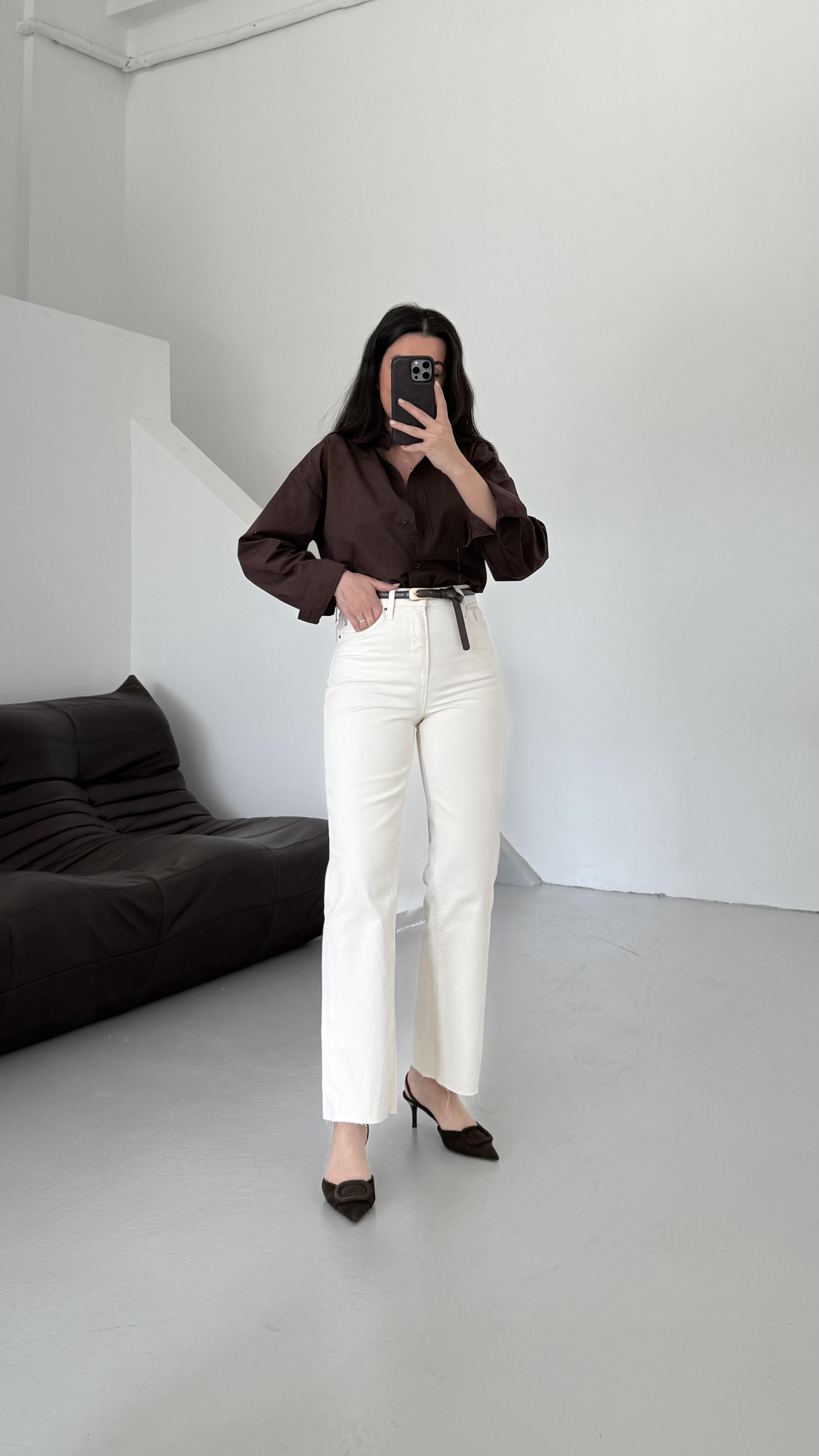 Marka Ekru Straight Fıt Jean