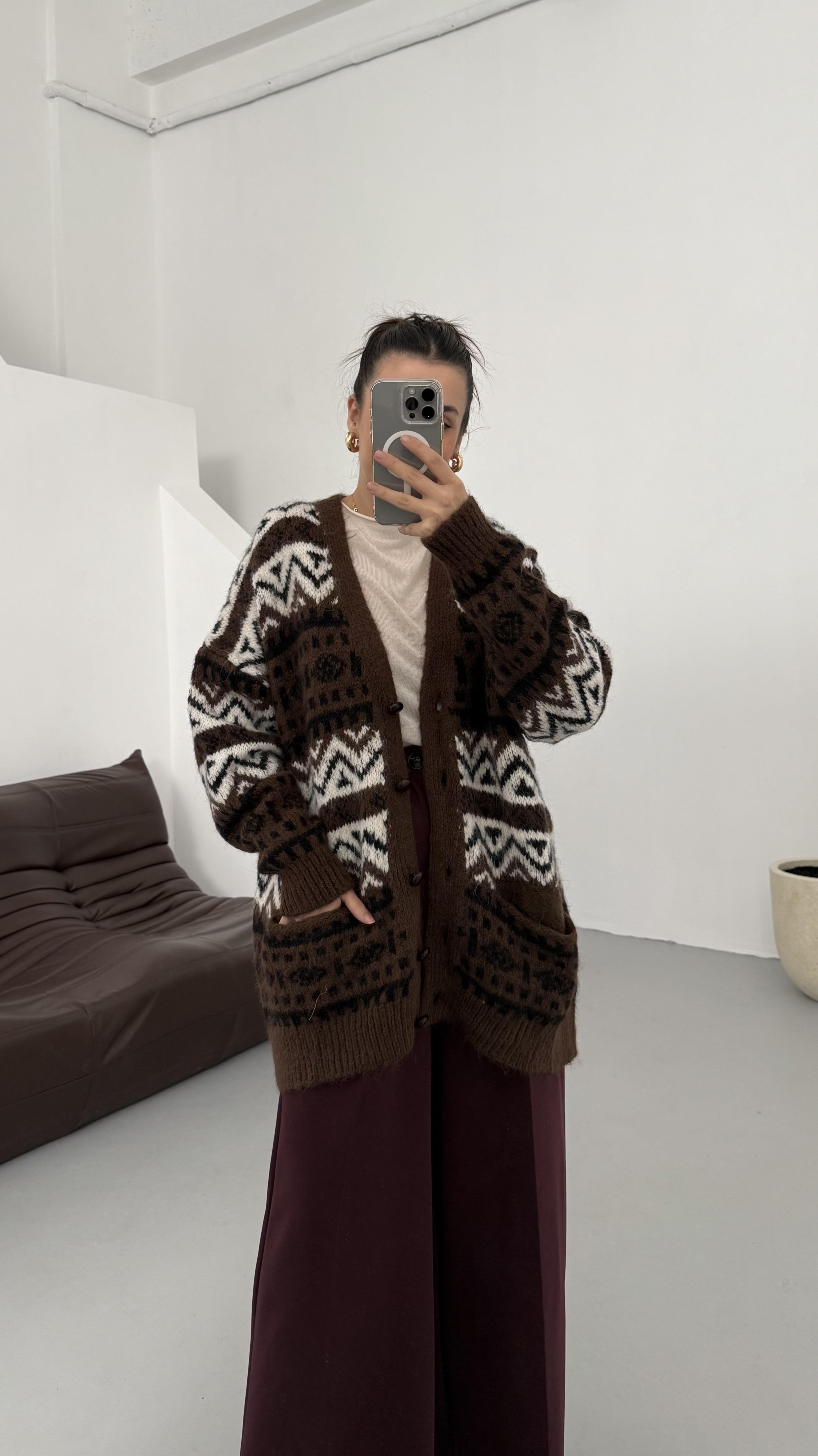 Marka Etnik Desenli Cepli Oversize Hırka