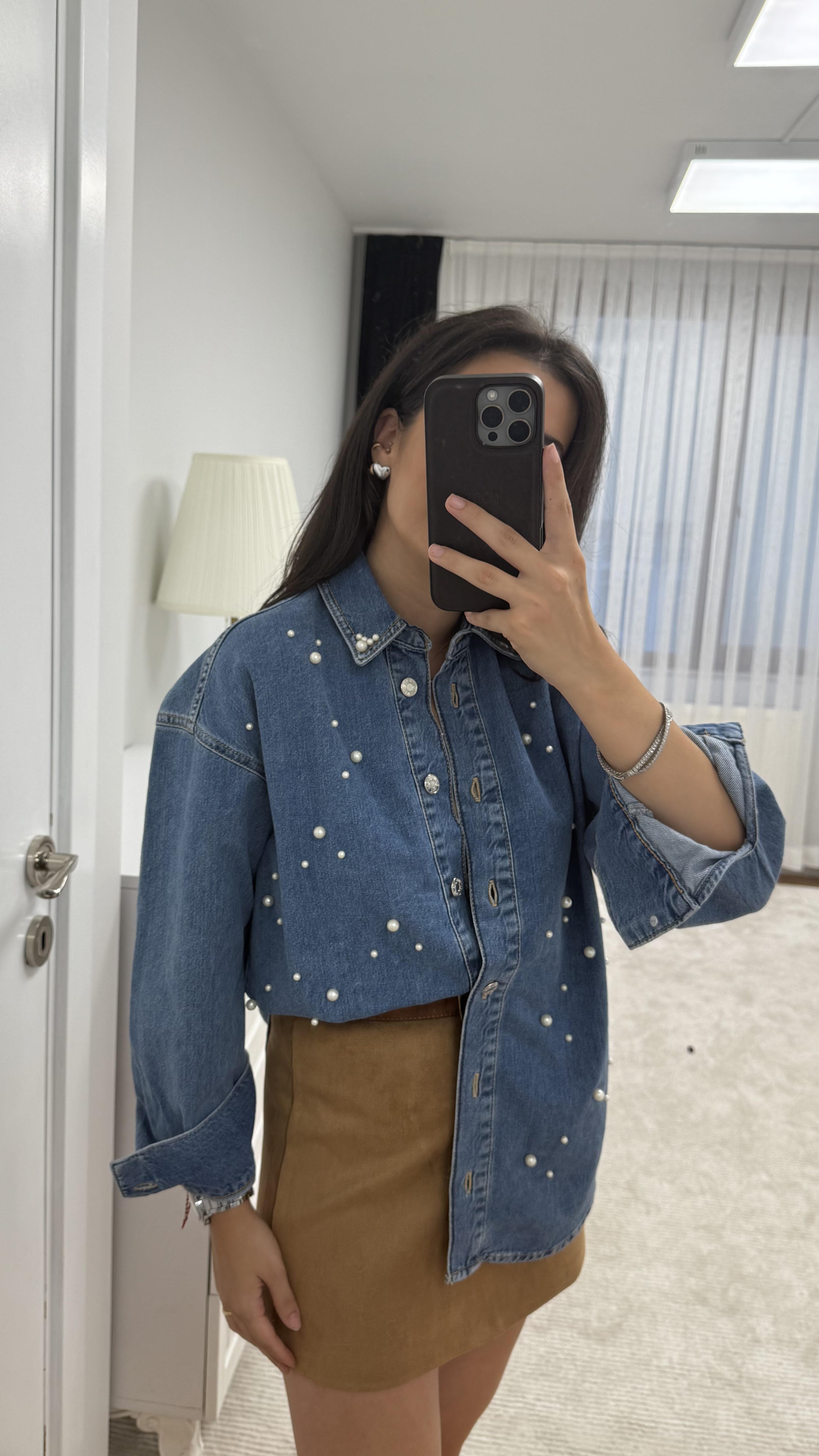 Marka İnci İşlemeli Denim Gömlek
