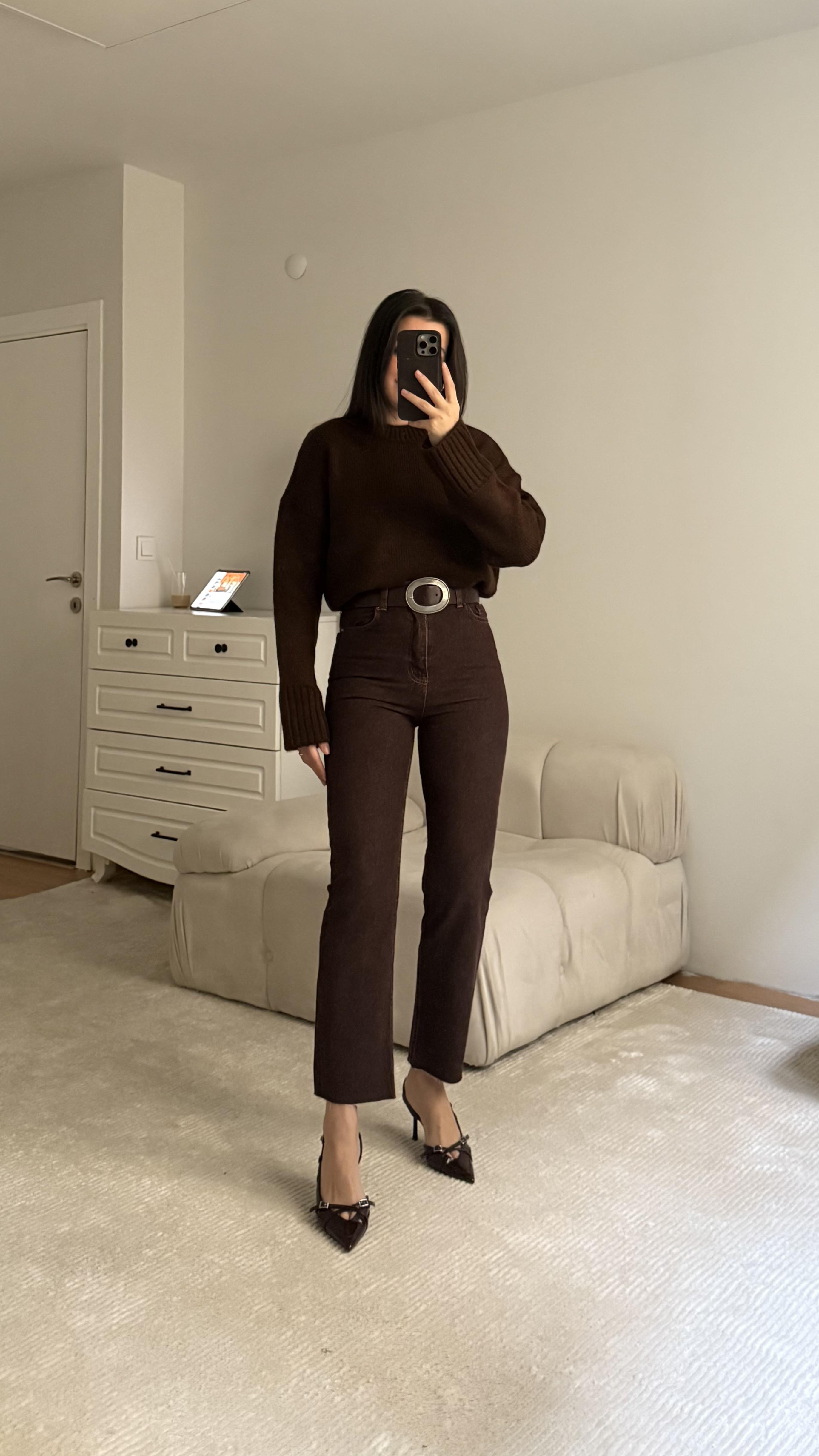 Marka KızılKahve Straight Fıt Jean