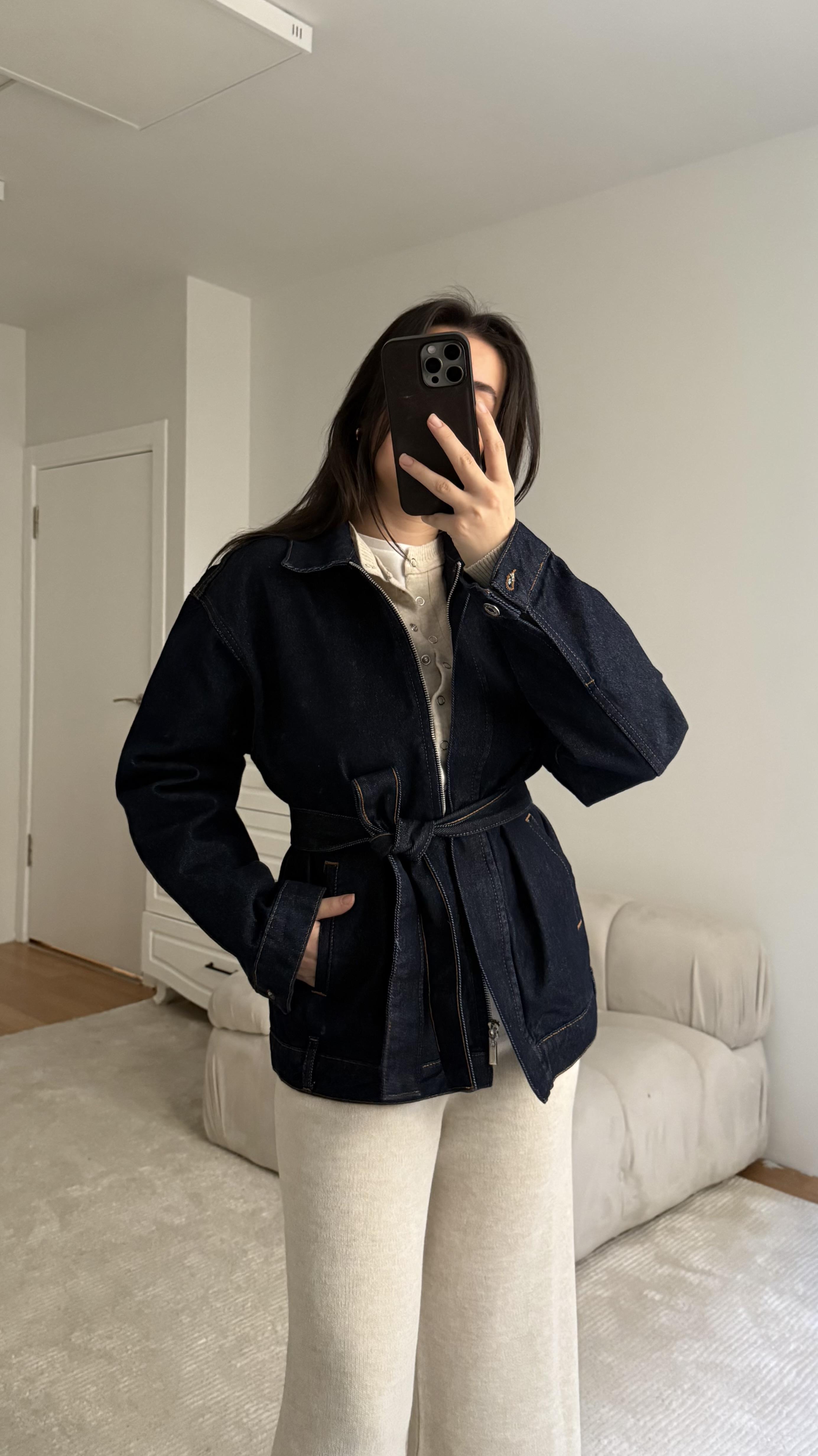 Marka Koyu Laci Kemer Detaylı Oversize Denim Ceket