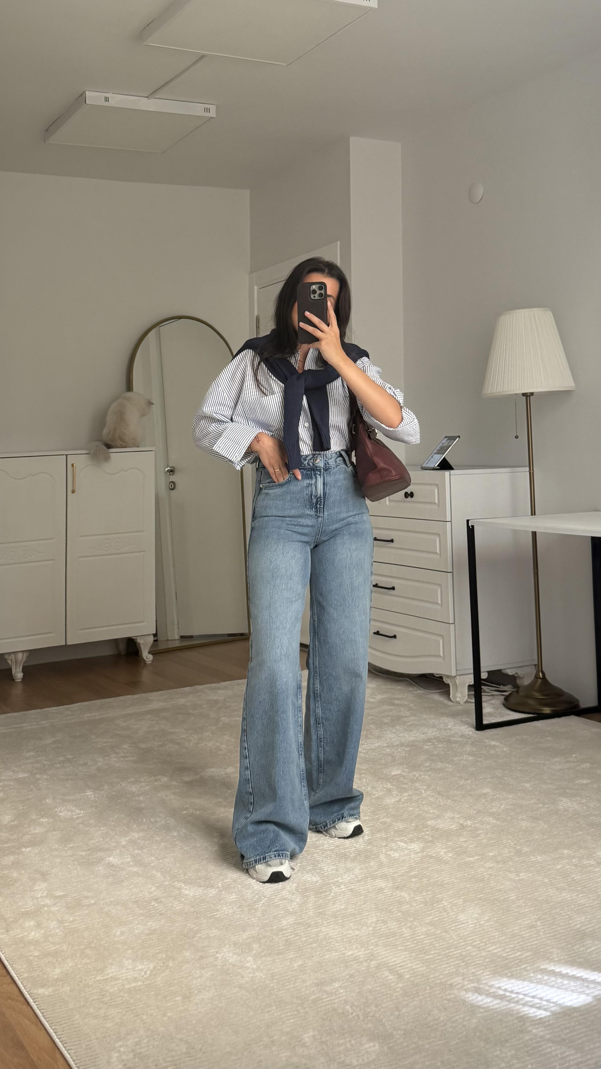 Marka Mavi Yüksek Bel Wide Leg Jean