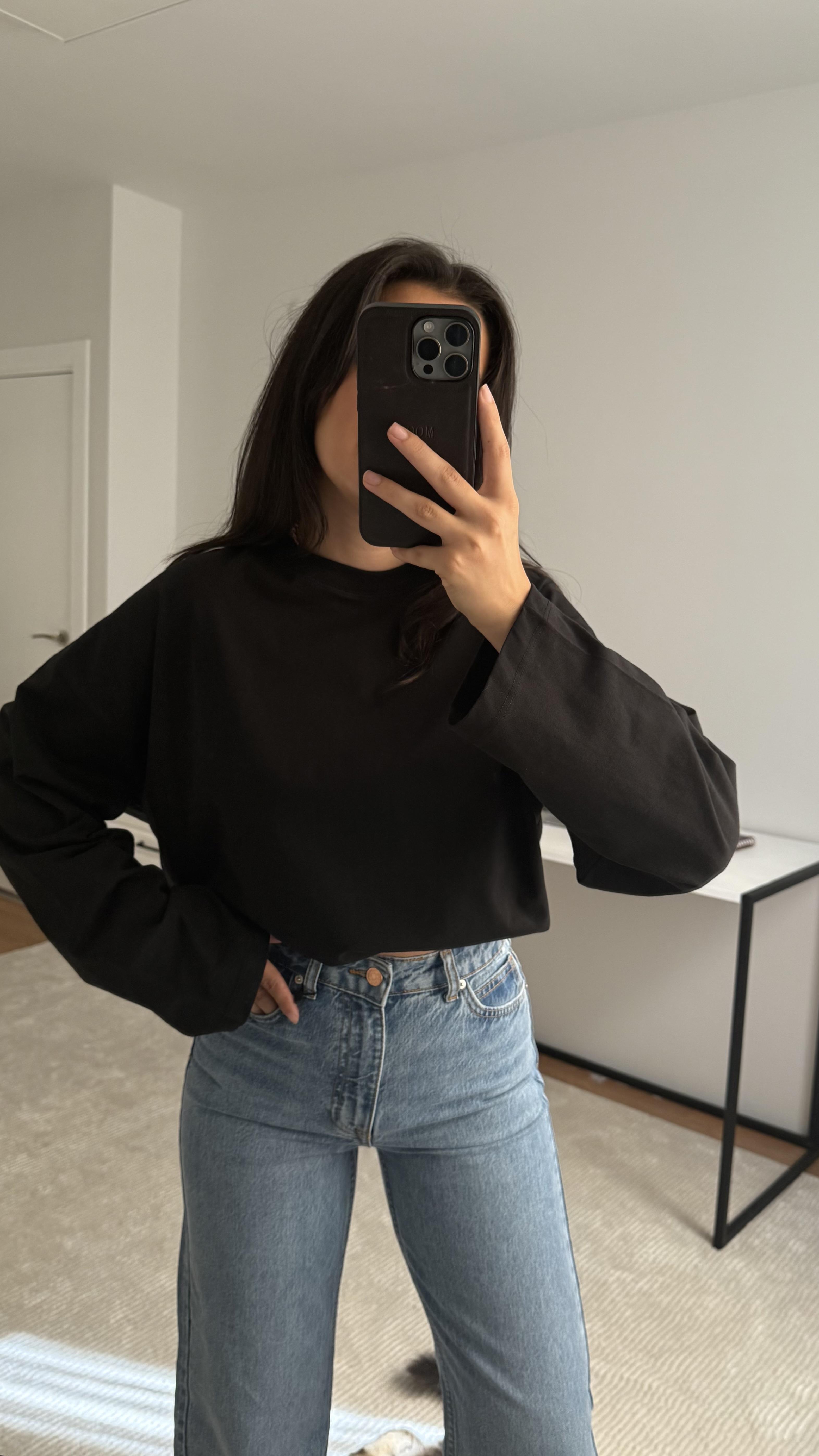 Marka Siyah Basic Sweatshirt