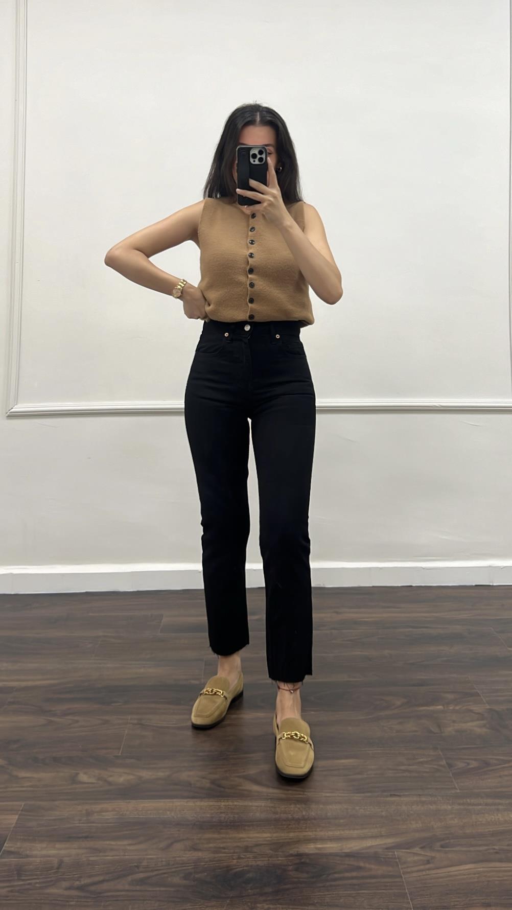 Marka Siyah Boyfıt Jean