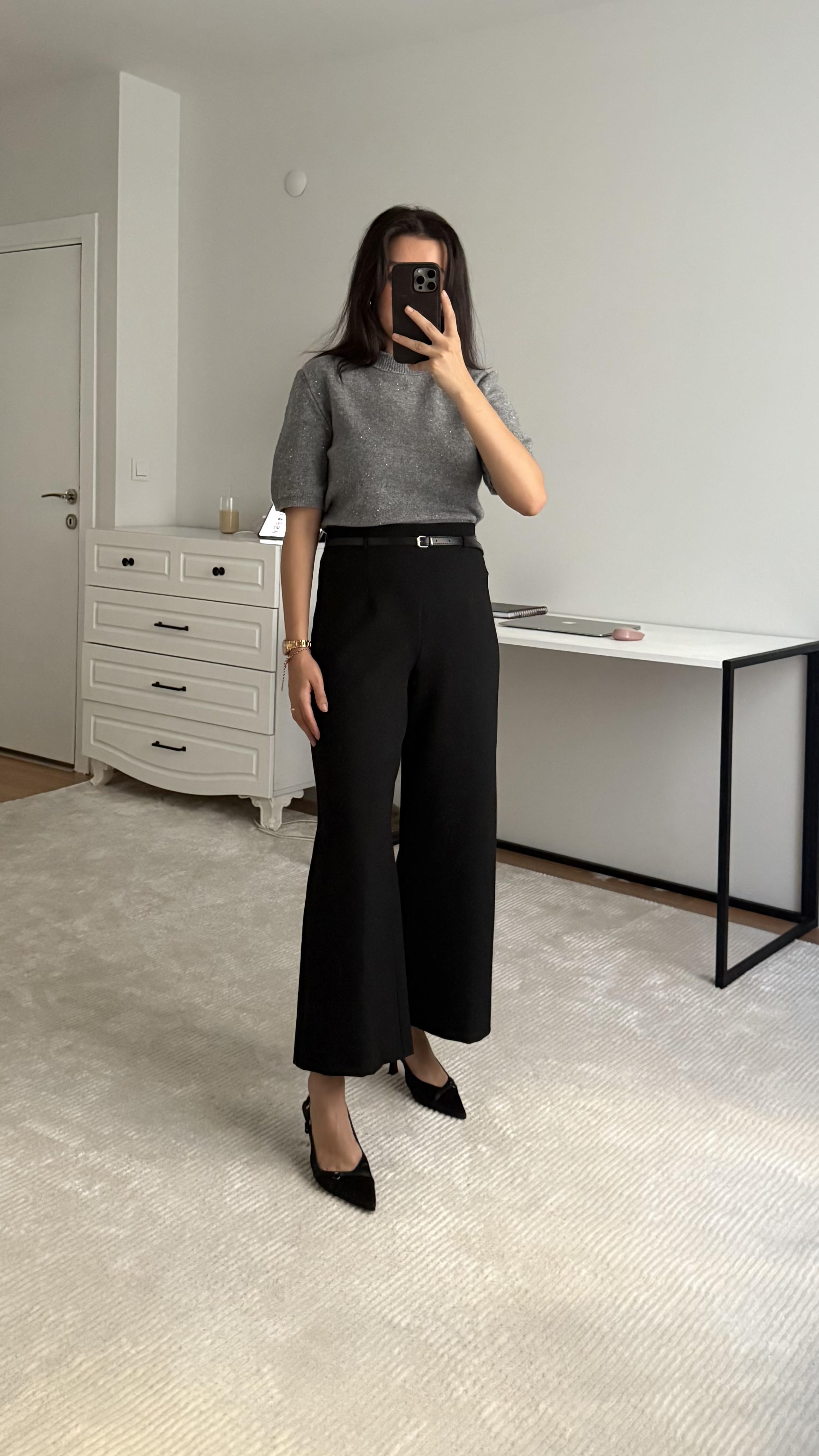 Marka Siyah Kemerli Ultra Yüksek Bel Wide Leg Pantolon