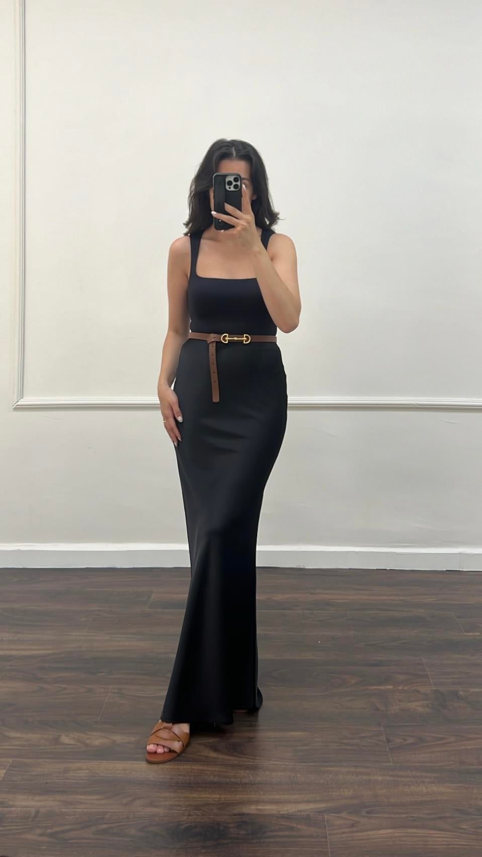 Marka Siyah Maxi Saten Etek