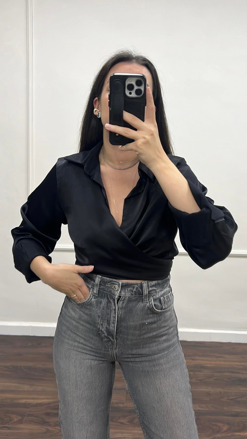 Marka Siyah Saten Gömlek 