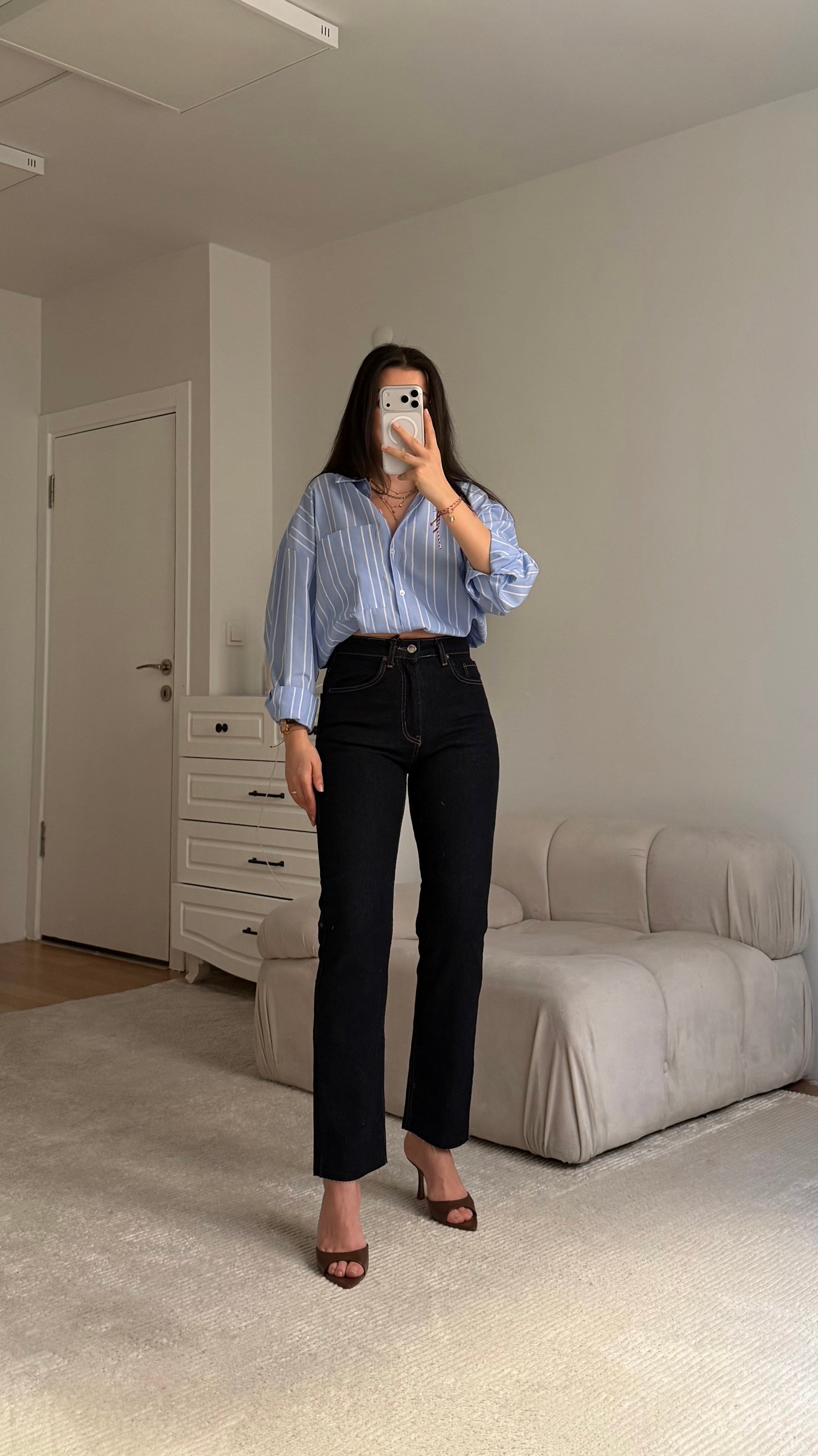 Marka Yoğun Laci Straight Fit Jean