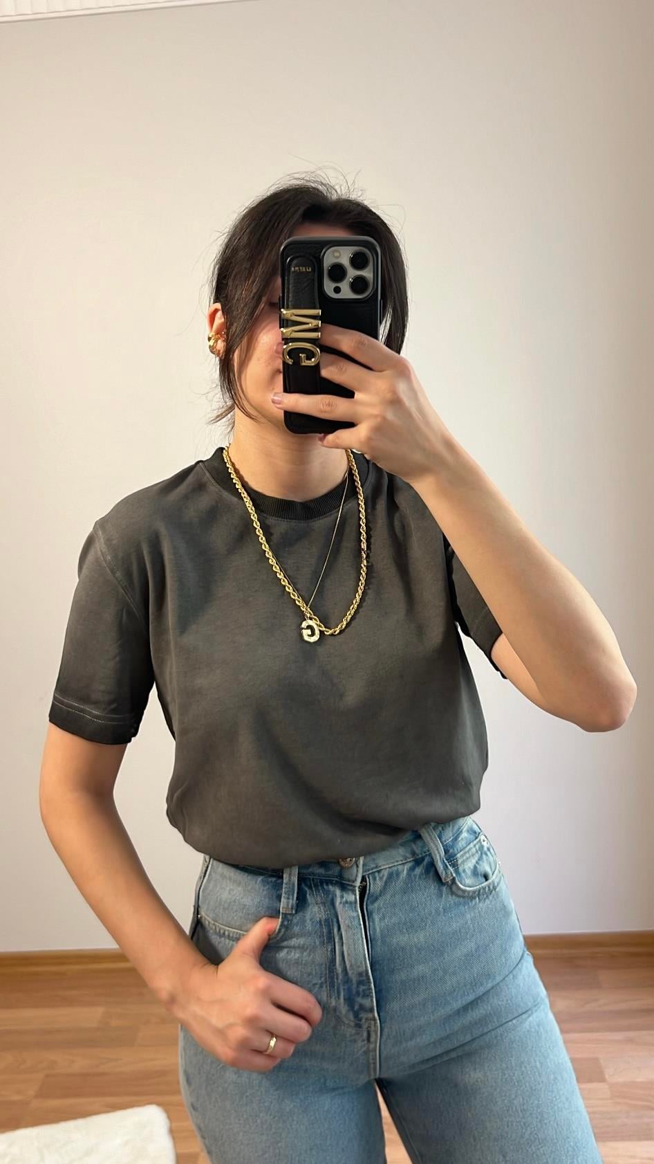 MASSİ ESKİTME DETAY BASIC TİŞÖRT